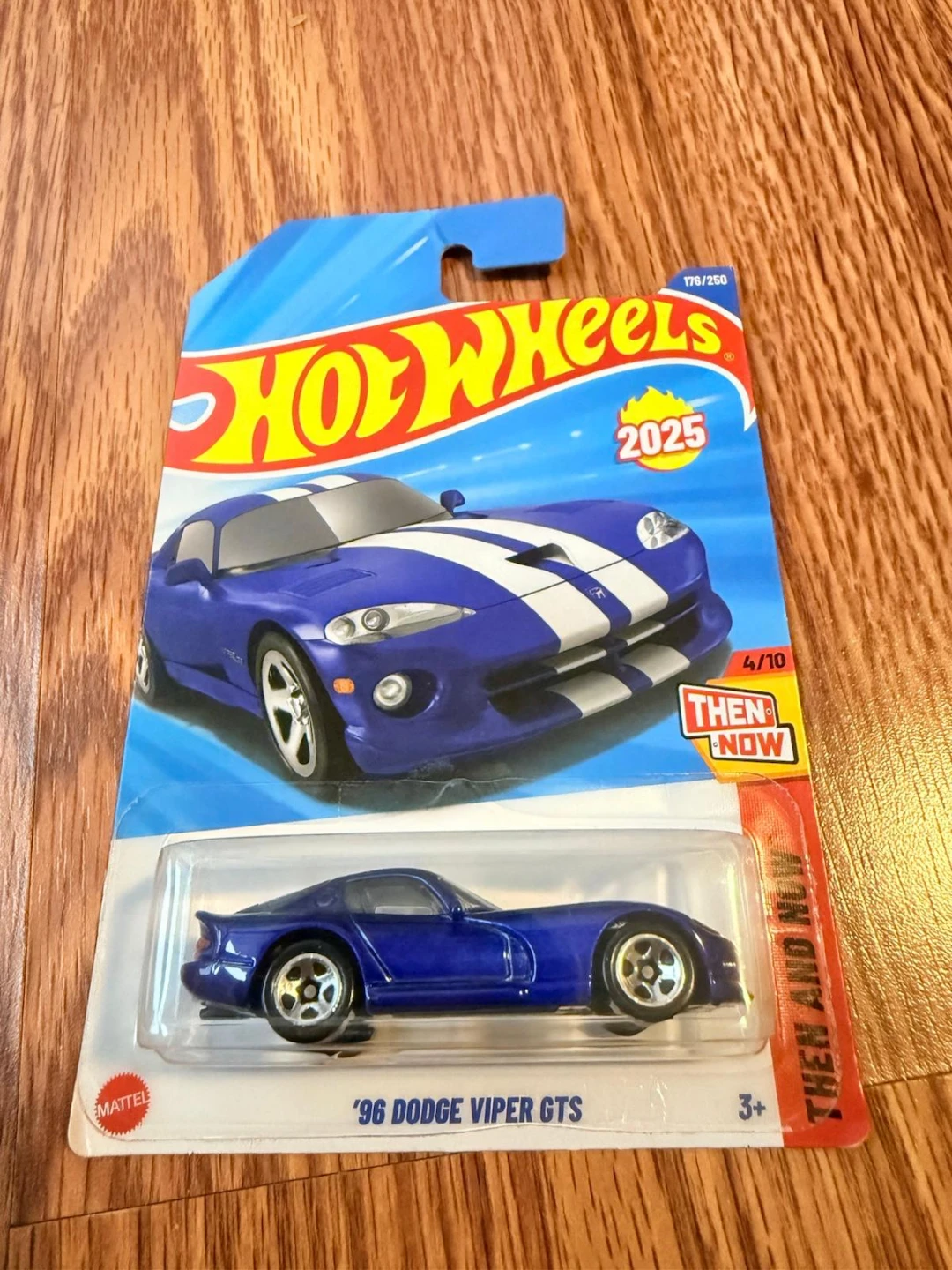 Hot Wheels '96 Dodge Viper GTS 2025