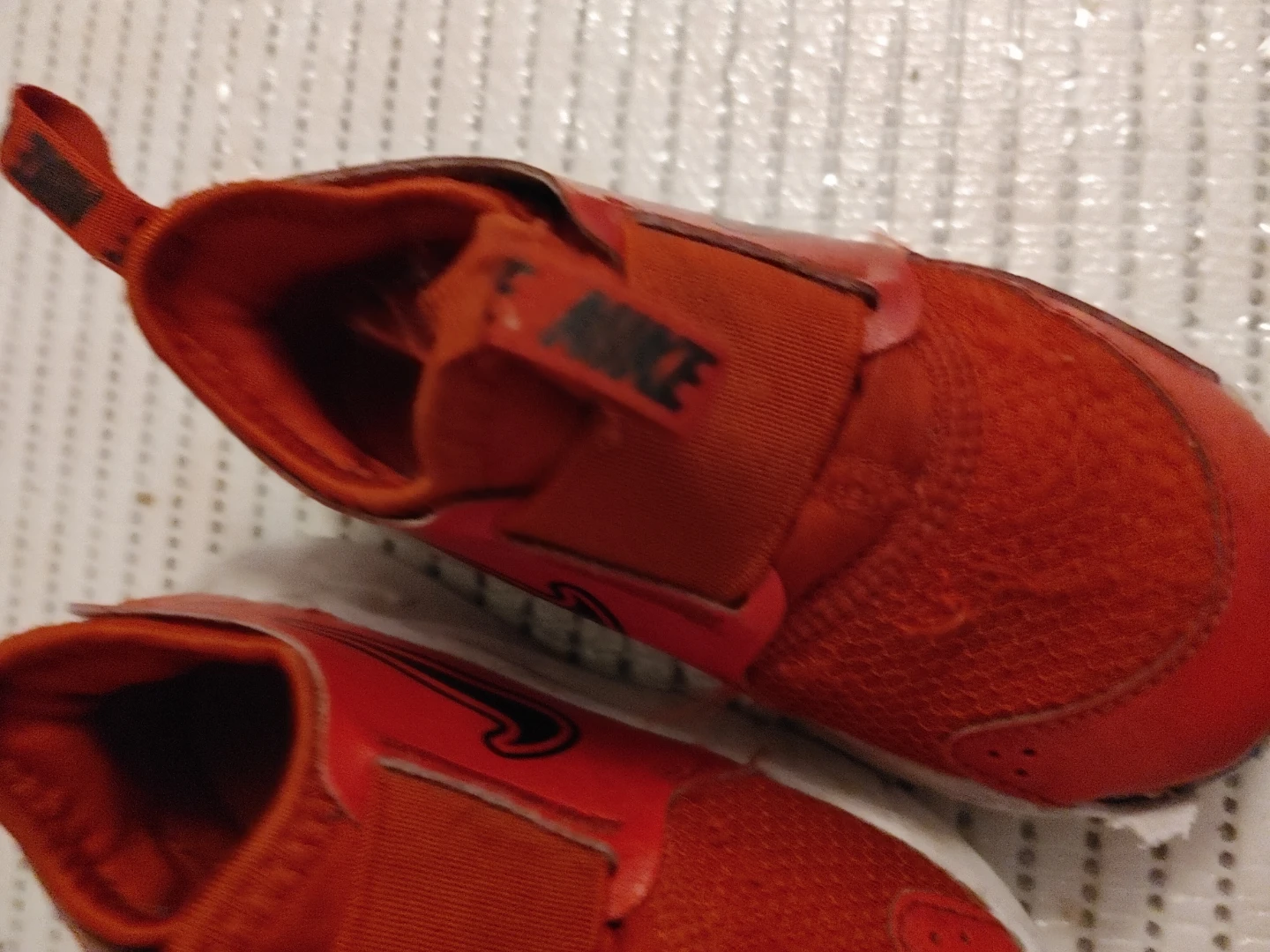 Nike Toddler Red Slip-On Shoes size 6.5