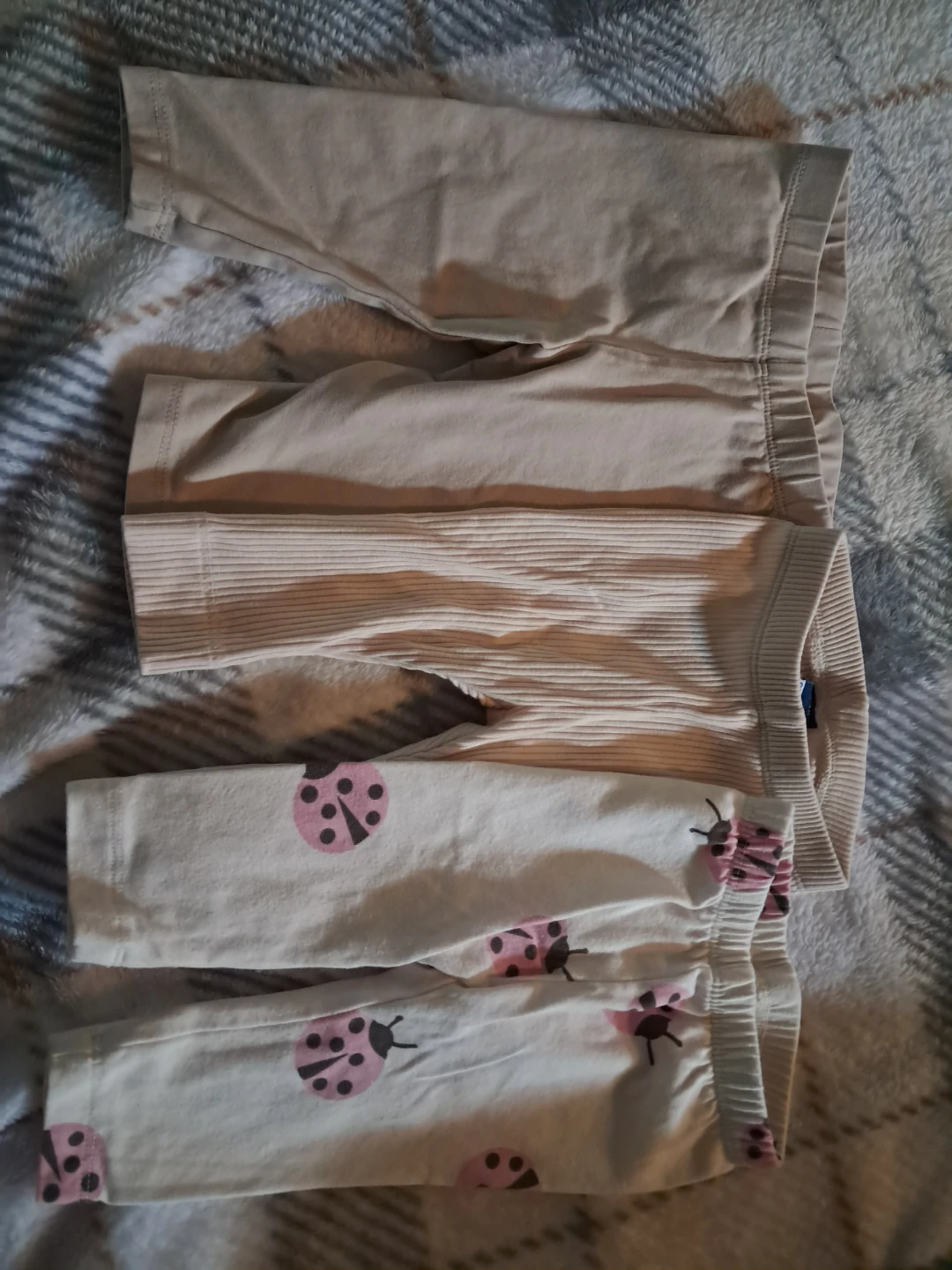 Baby Clothes Bundle - Bodysuits & Pants - photo 2