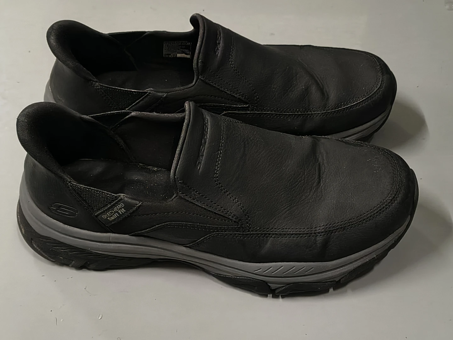 Skechers Swift Fit Black Slip-On Shoes men's size 13 - photo 2