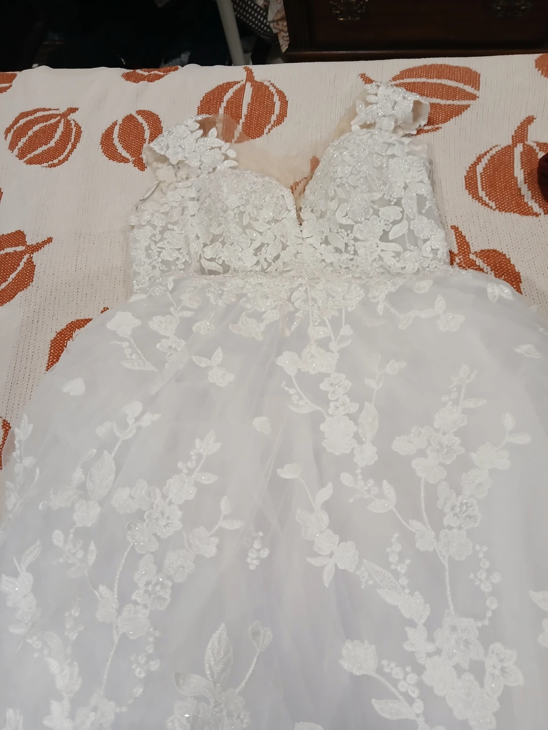 White Lace Wedding Dress - photo 2