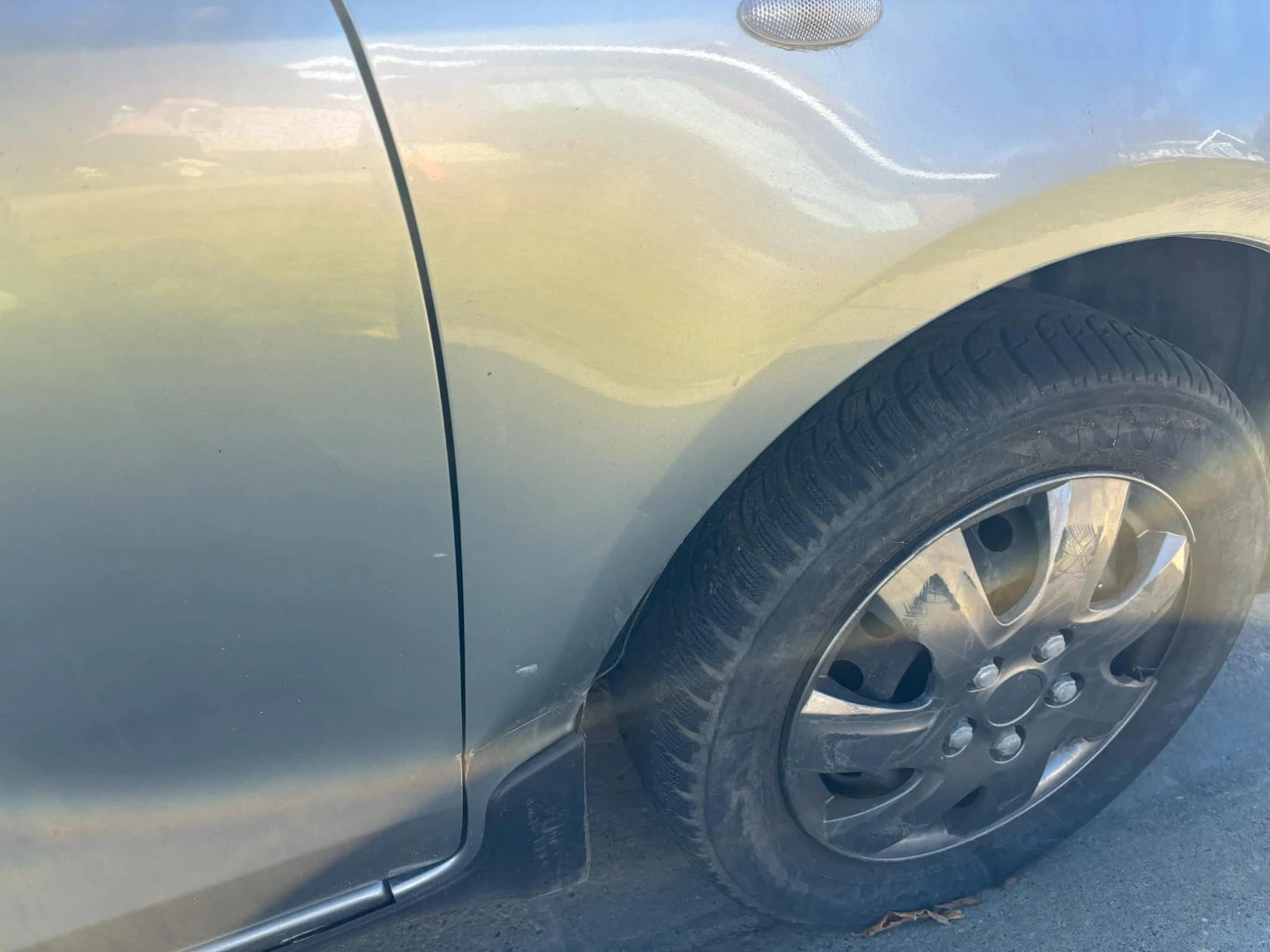 Toyota Yaris 2008 Hatchback - photo 5