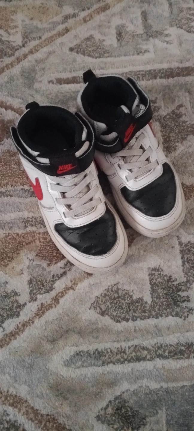 Nike TD Court Vision Low TD Sneakers