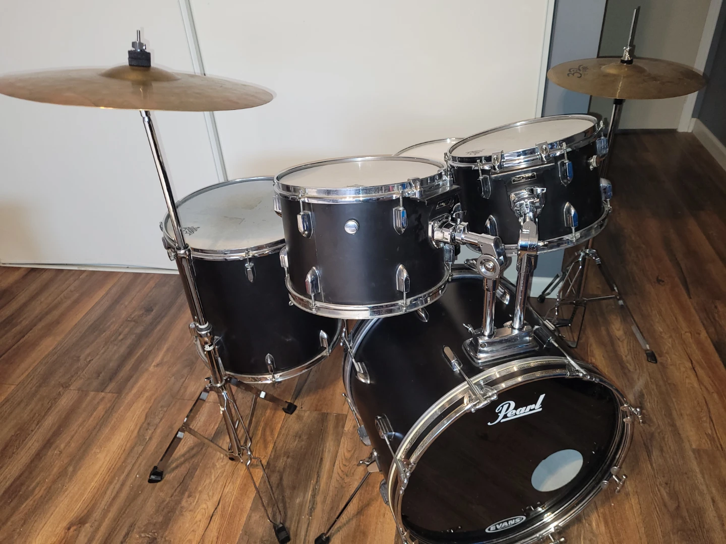 PEARL DRUM SET - photo 3
