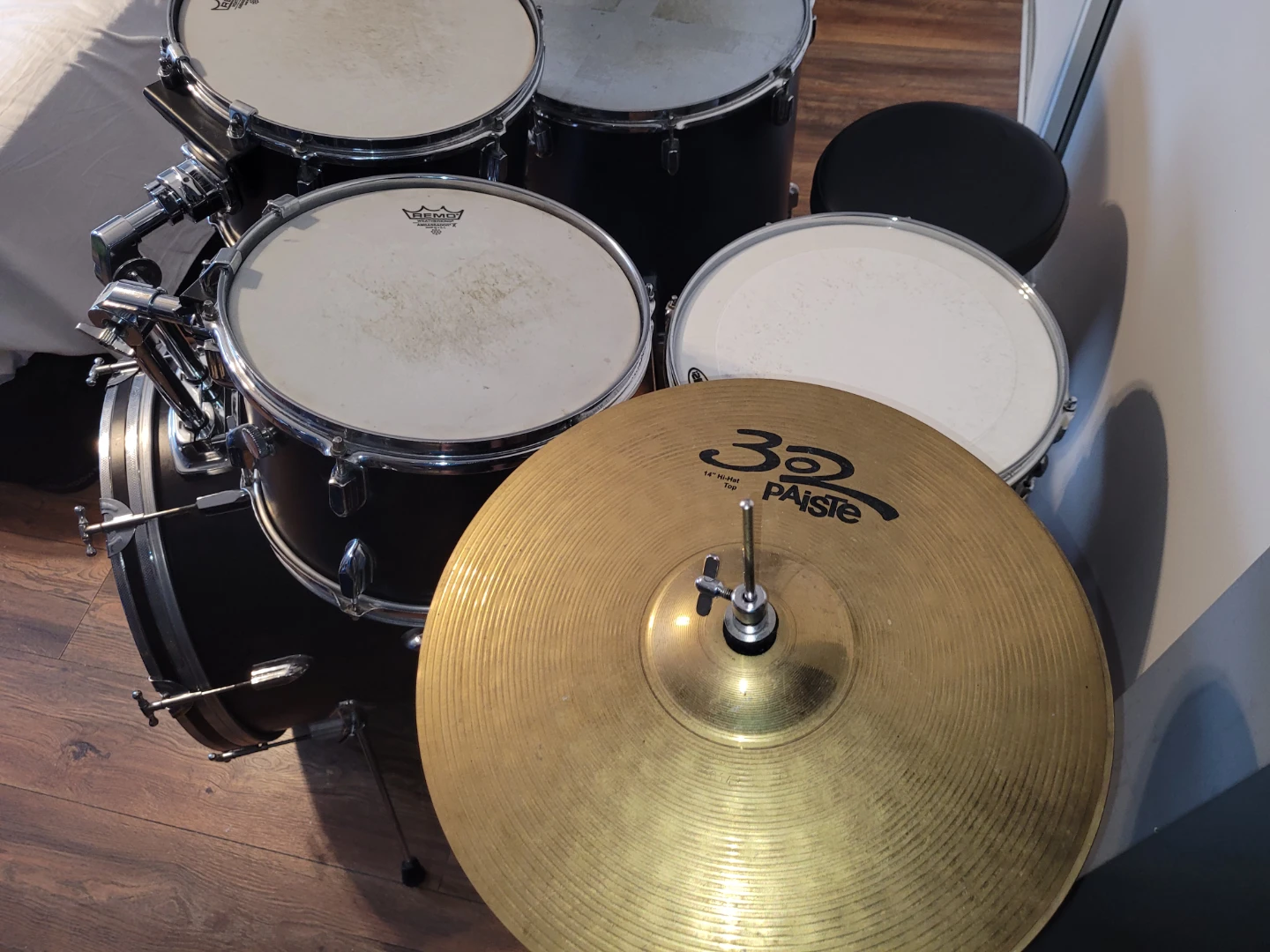PEARL DRUM SET - photo 5