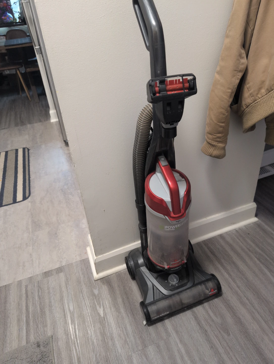 Bissell PowerLifter Swivel Vacuum Cleaner