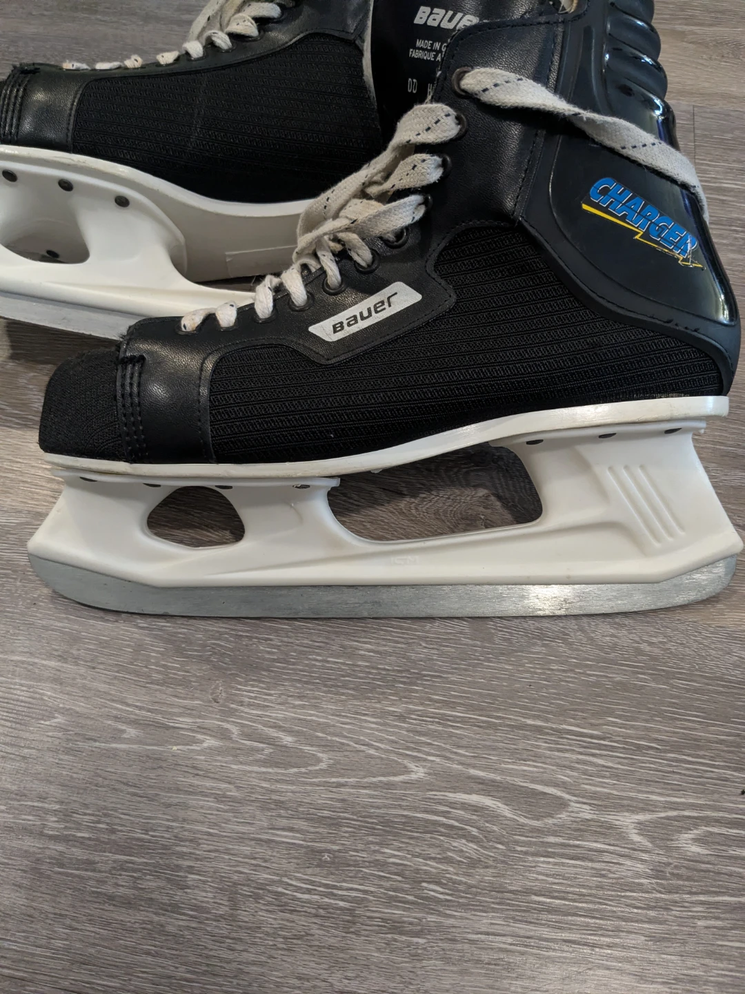 Bauer Hockey Skates - photo 2
