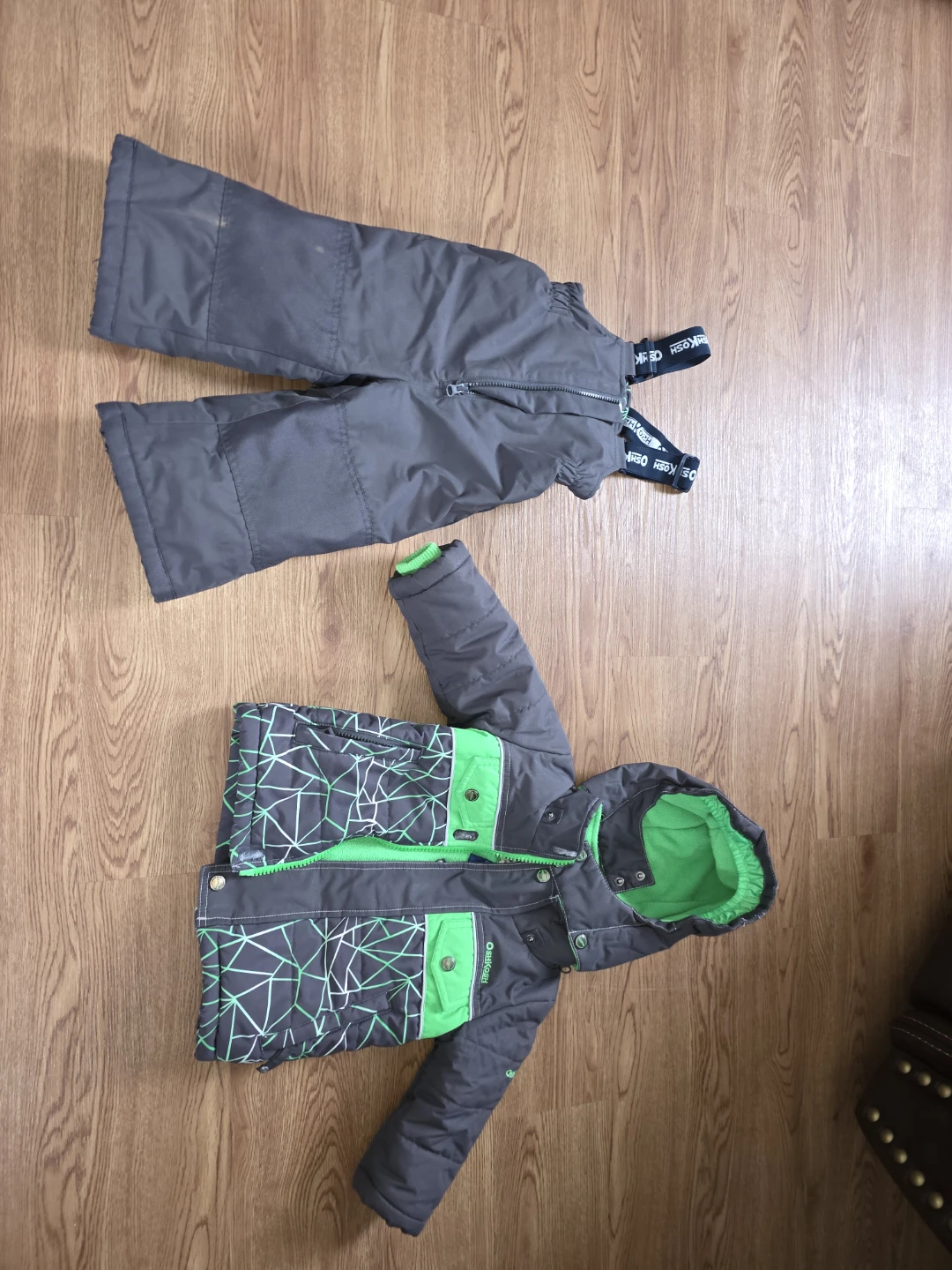 OshKosh B'gosh 18M Snowsuit - Boys Ski Jacket & Pants Set