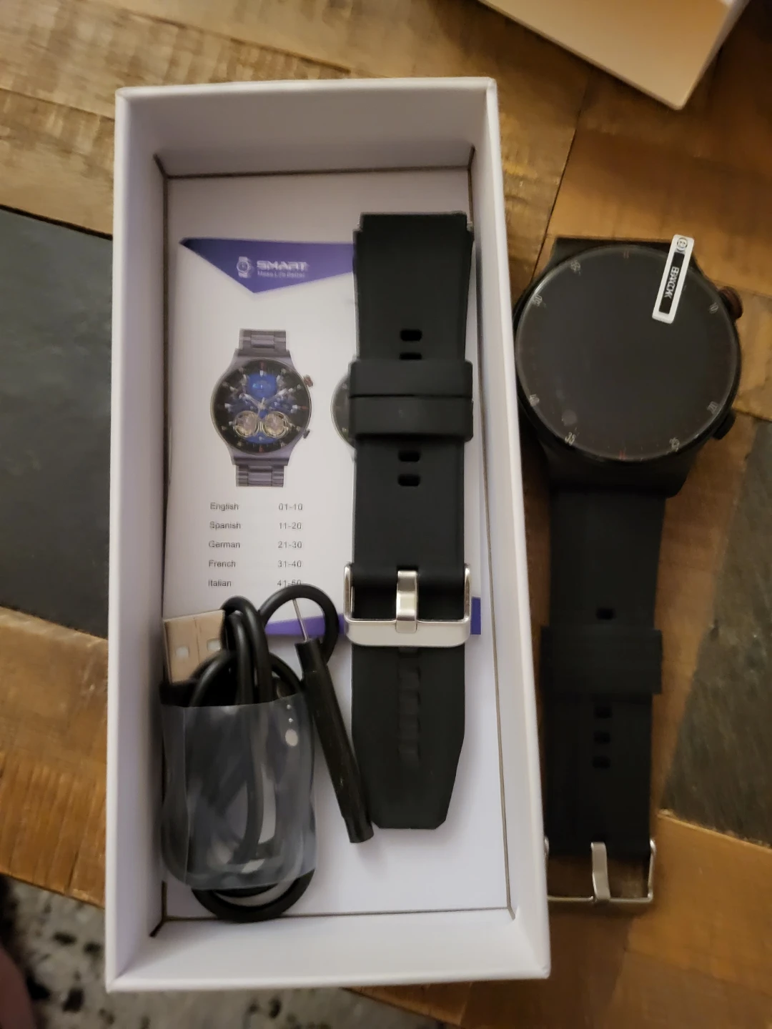 Smart Watch with Fitness Tracking - photo 2