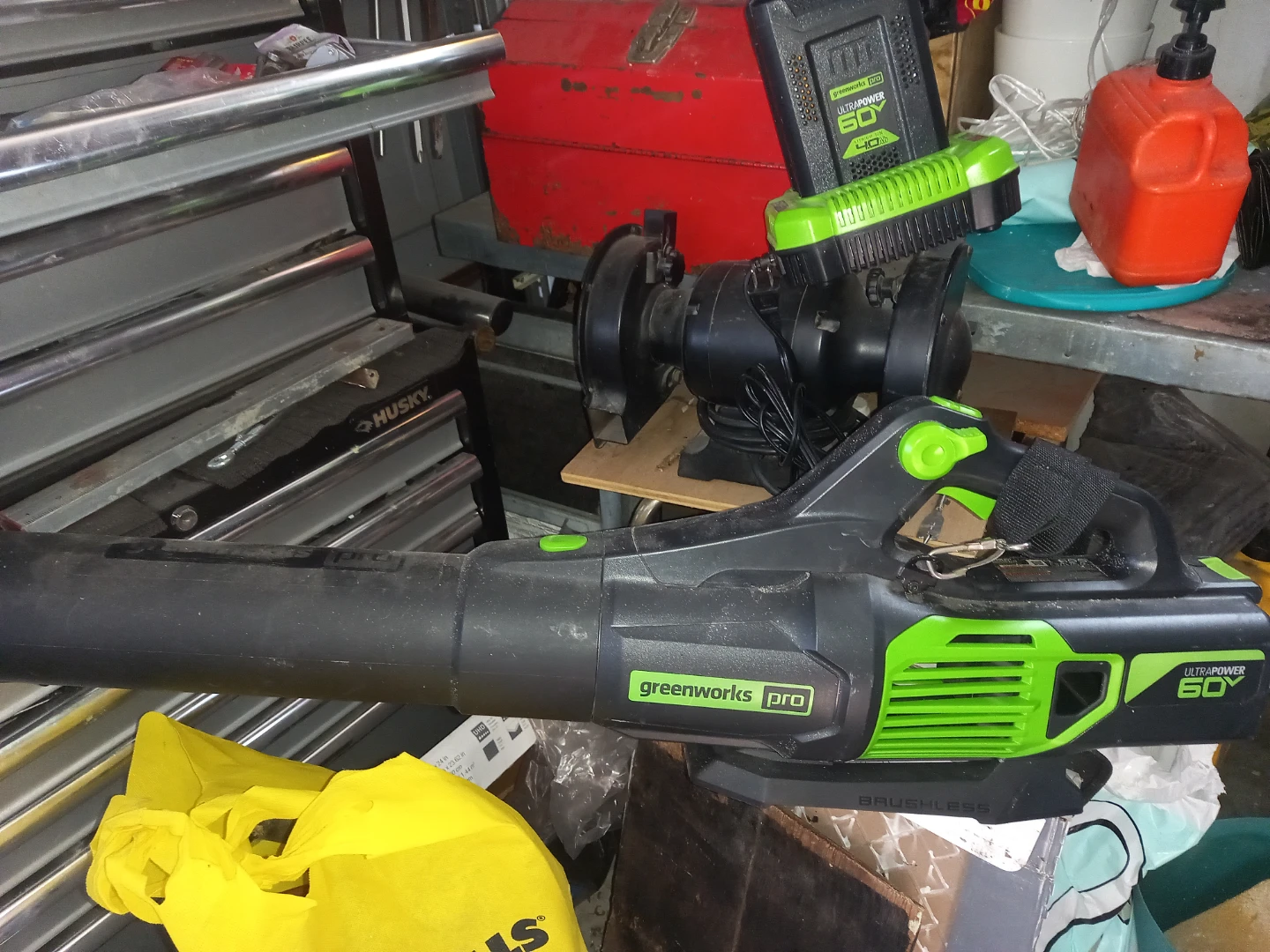 Greenworks Pro Ultrapower 60V Cordless Leaf Blower