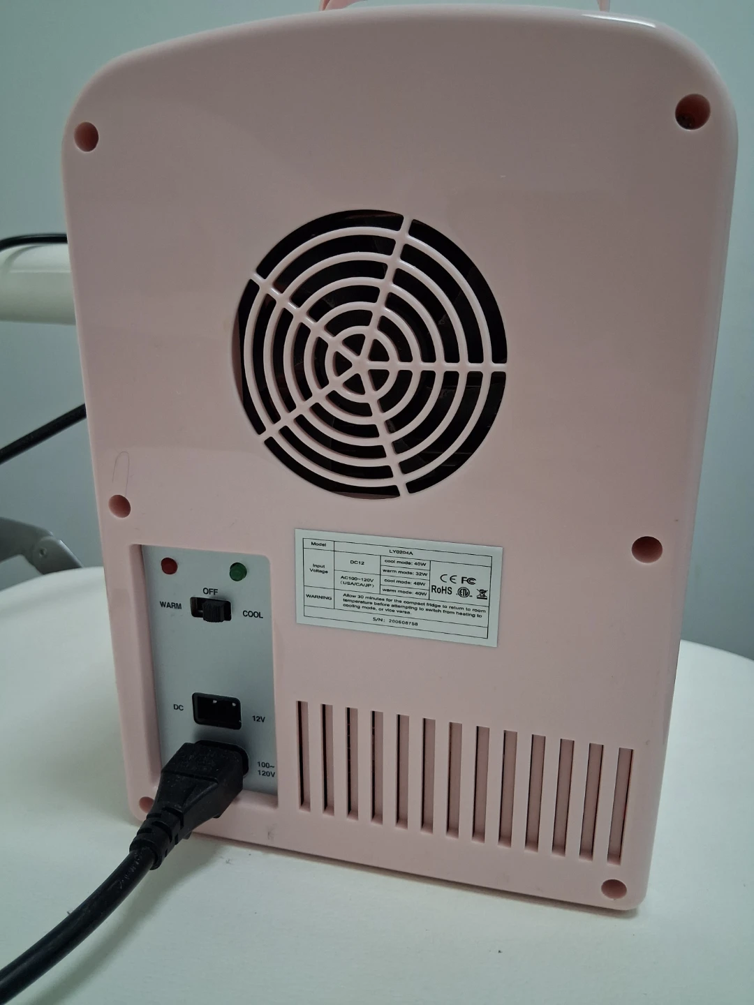AstroAI Mini Fridge - Pink
