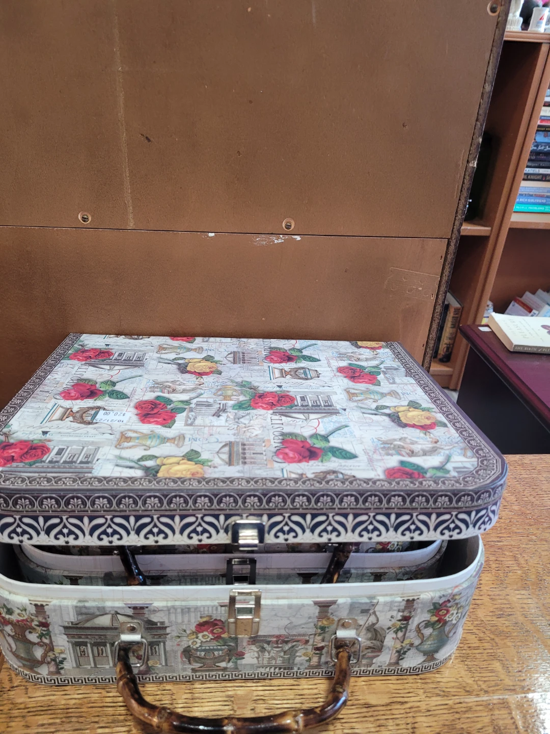 Decorative Storage Box Set with Floral Design