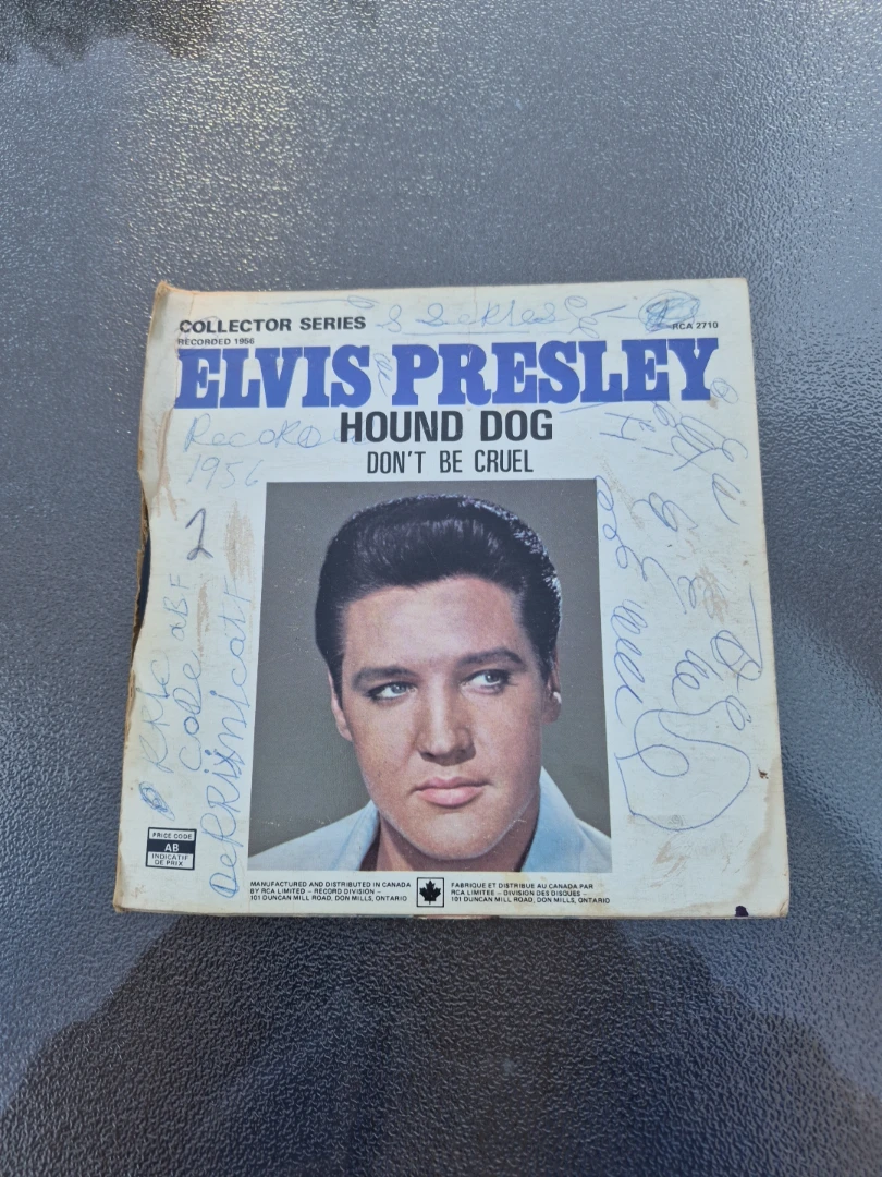 Elvis Presley Hound Dog / Don't Be Cruel 45 RPM Record - photo 2