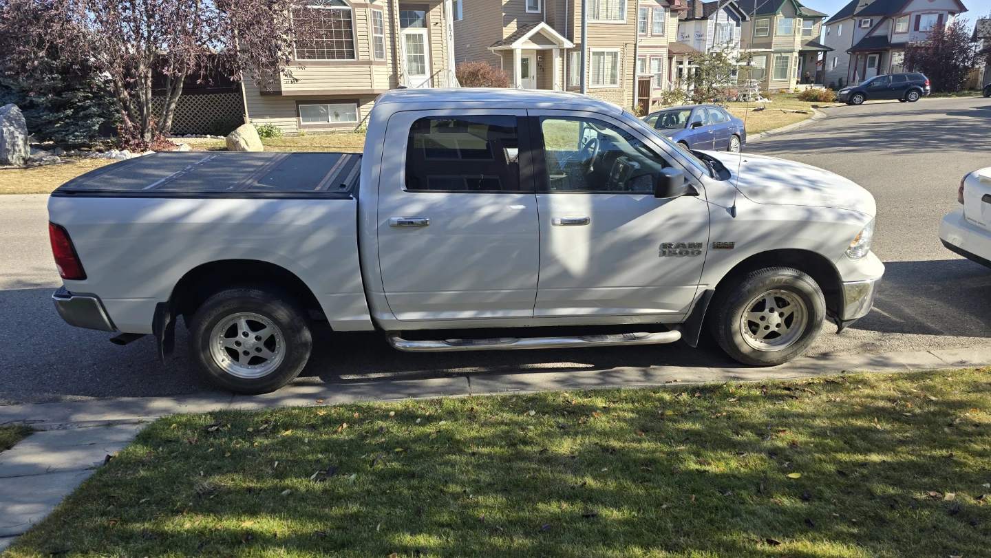 Pickup truck  available  for any kinda  moving - photo 2