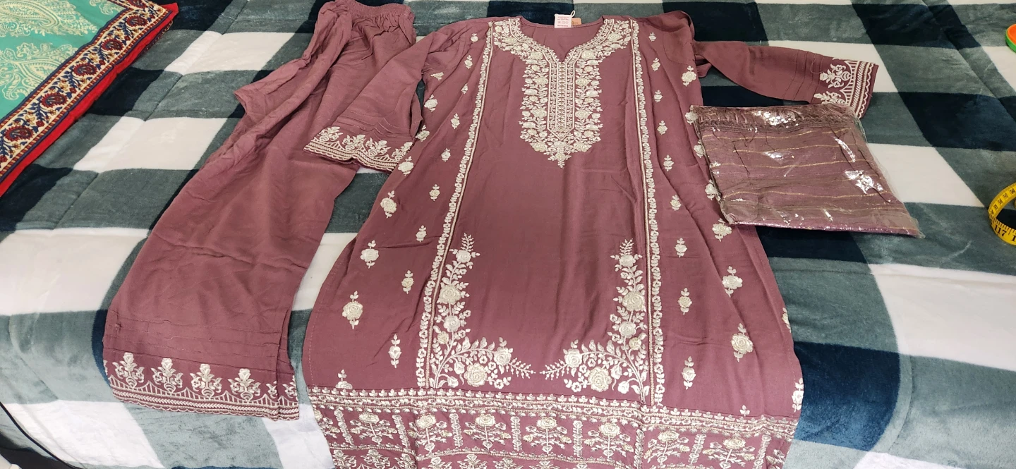 New 3pcs dress(medium