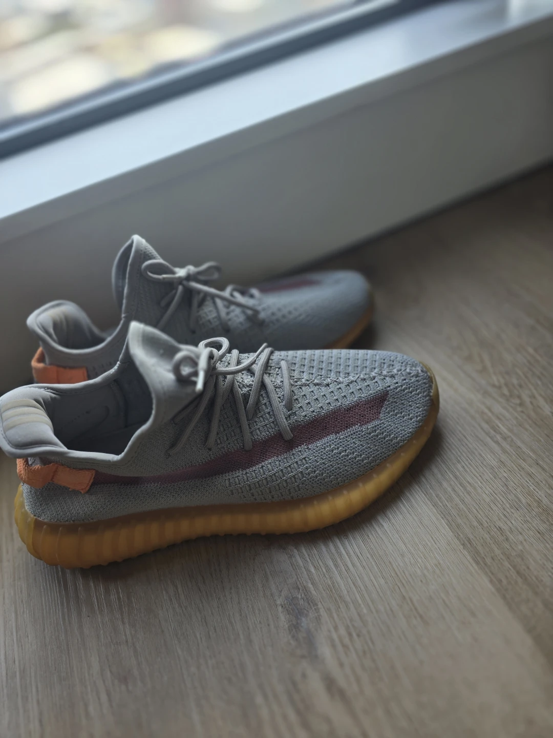 Adidas Yeezy Boost 350 V2 "Beluga Reflective" Sneakers