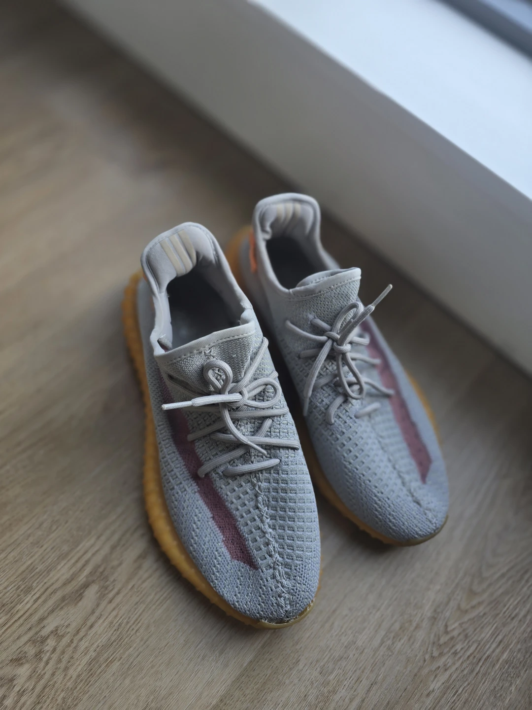 Adidas Yeezy Boost 350 V2 "Beluga Reflective" Sneakers - photo 3