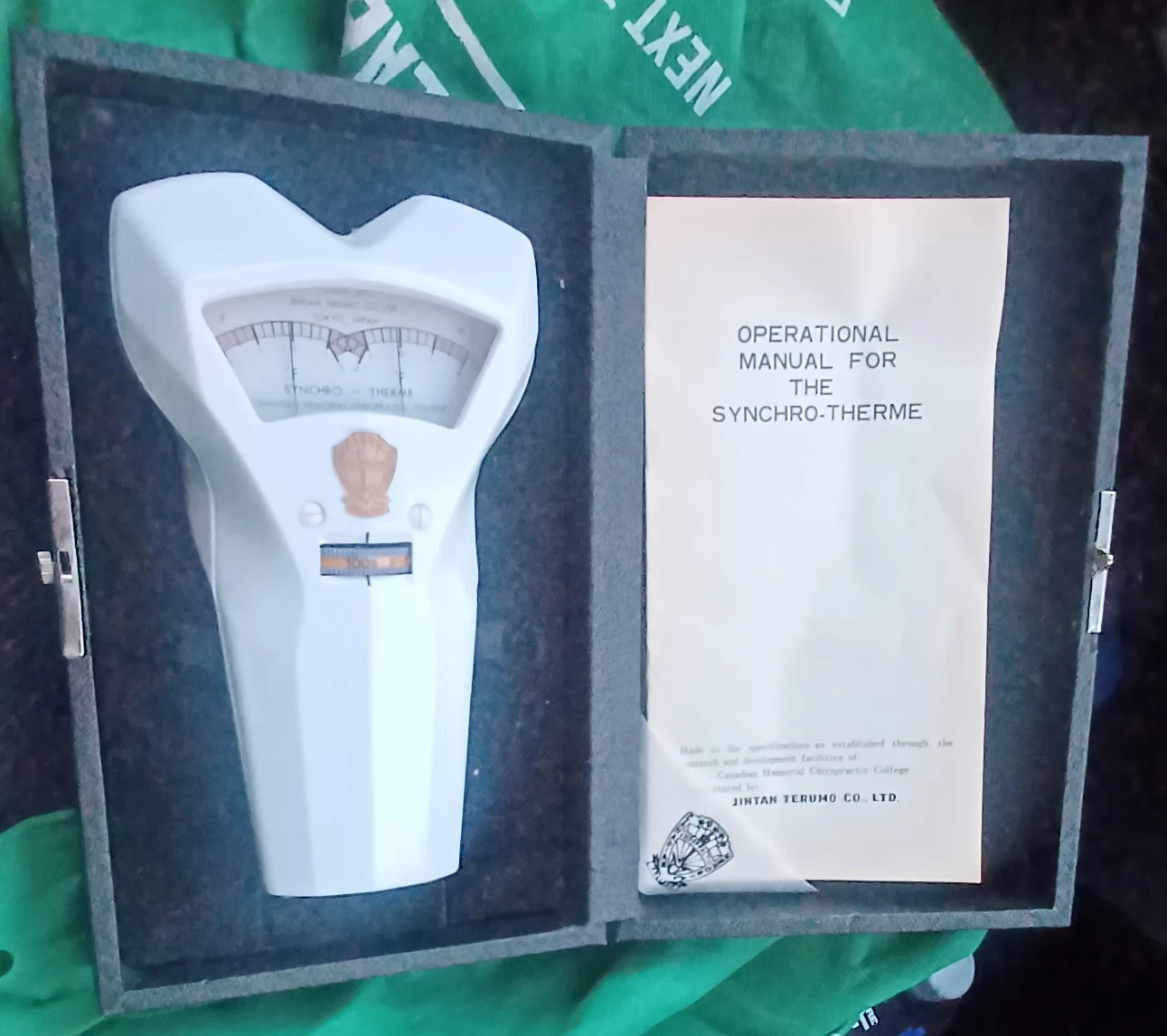 Synchro-Therme Device with Operational Manual