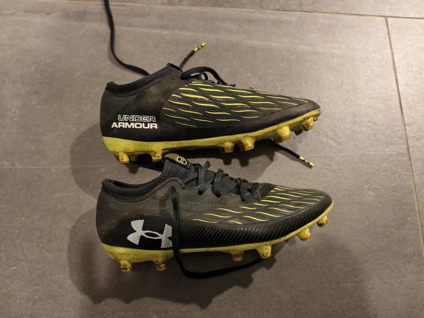 Under Armour Soccer Cleats - photo 2
