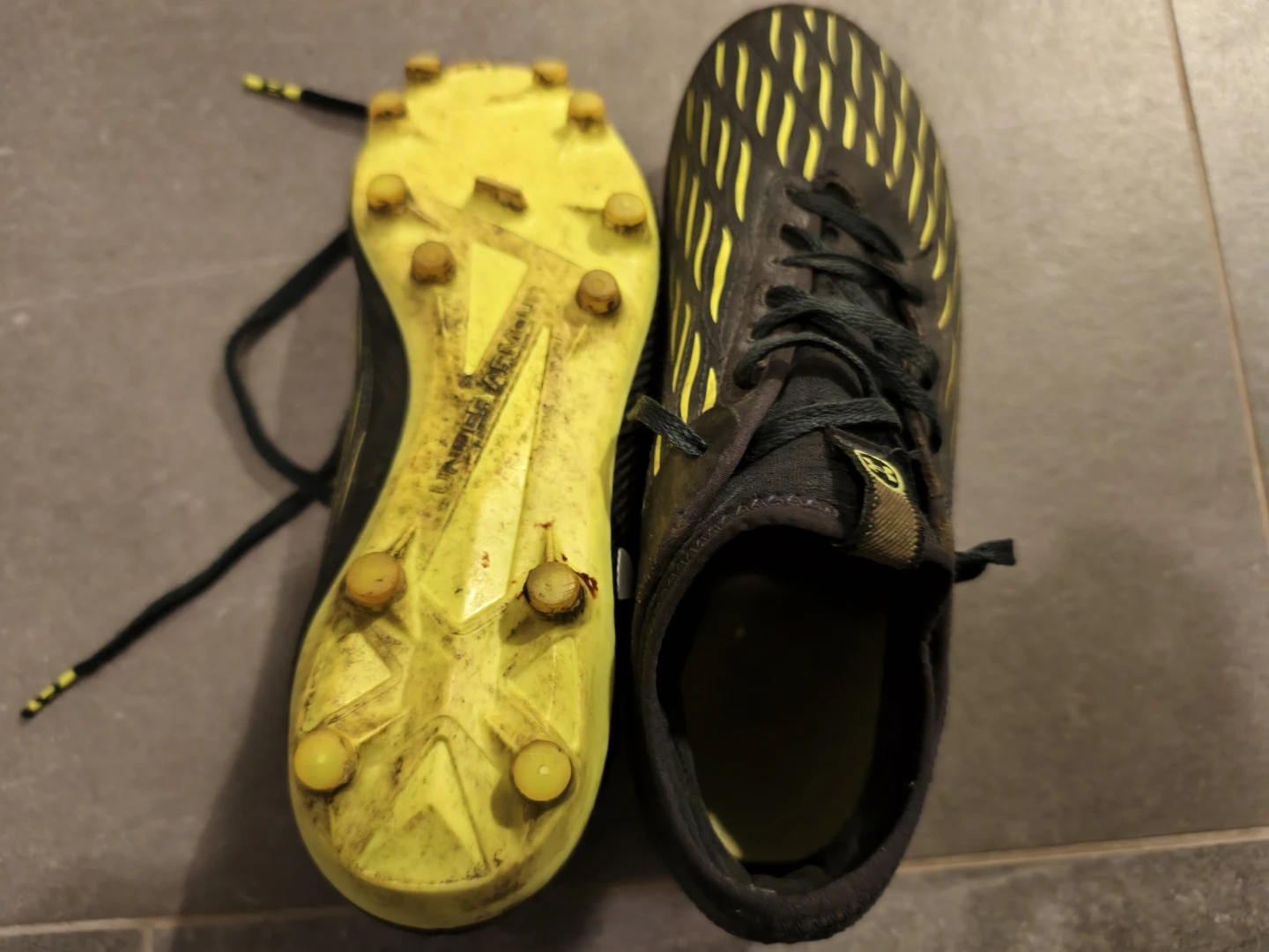 Under Armour Soccer Cleats - photo 3