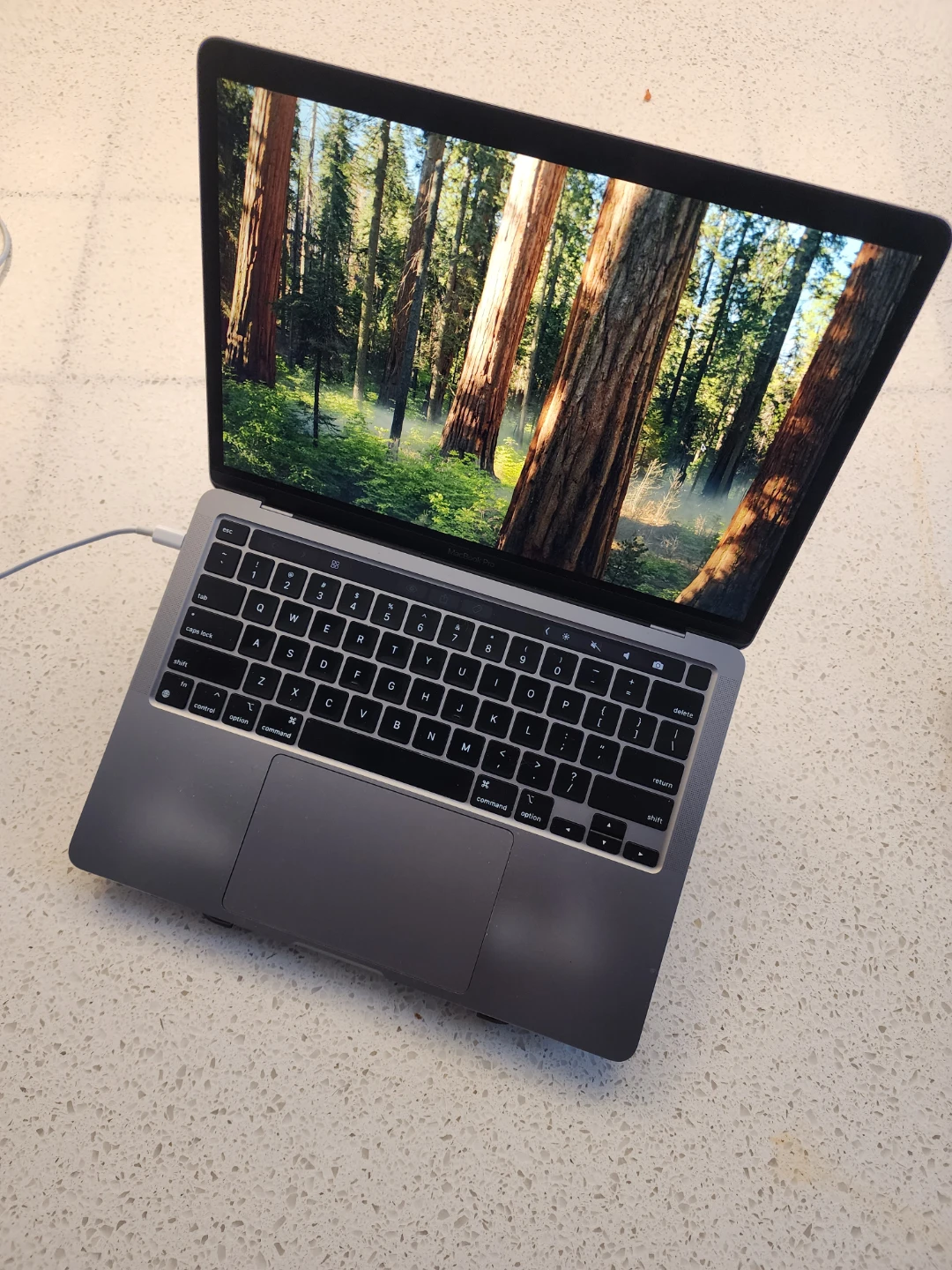 M1 MacBook Pro Laptop 8gb, 512gb - photo 2