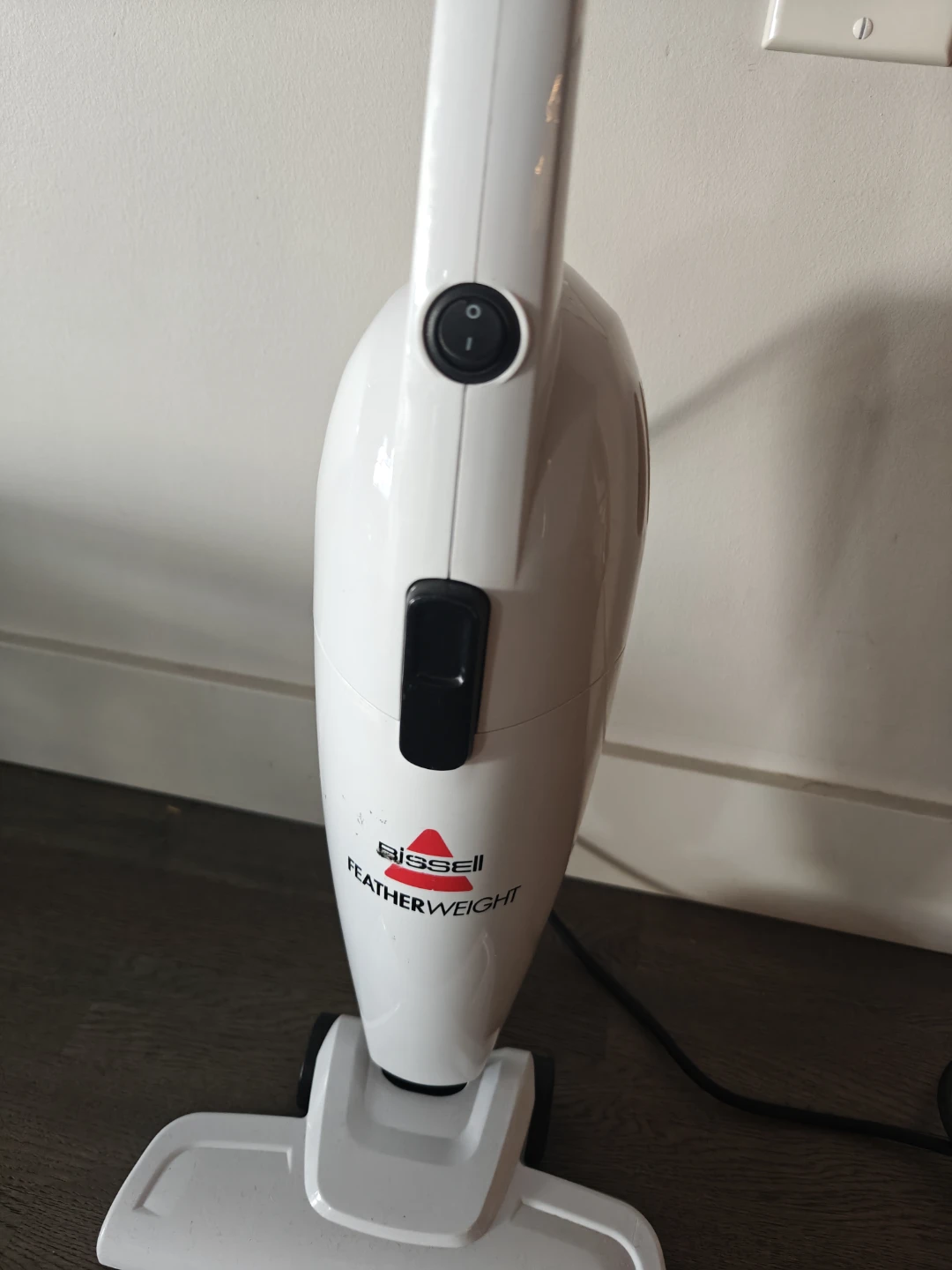 Bisell Vacuum-URGENT PICKUP SURREY CENTRAL - photo 2