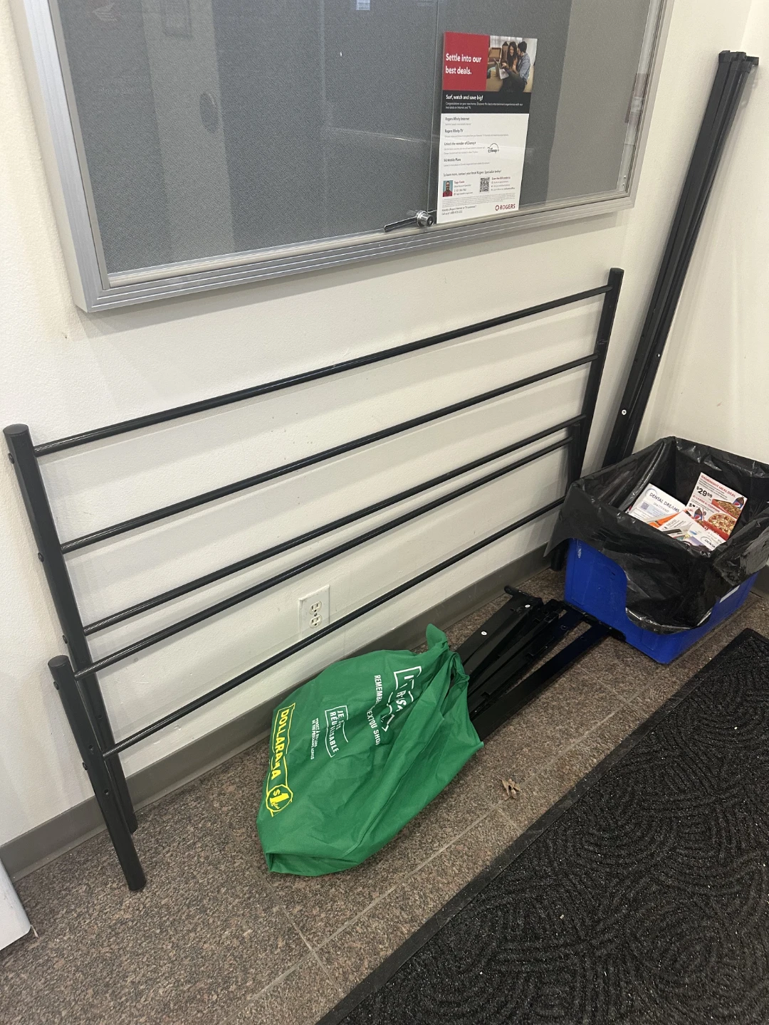 Black Metal Bed Frame size Queen