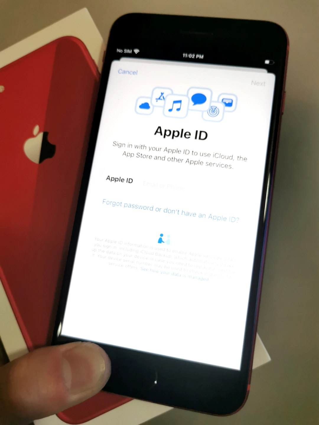 iPhone 8 Plus 64G Red Like new - photo 3