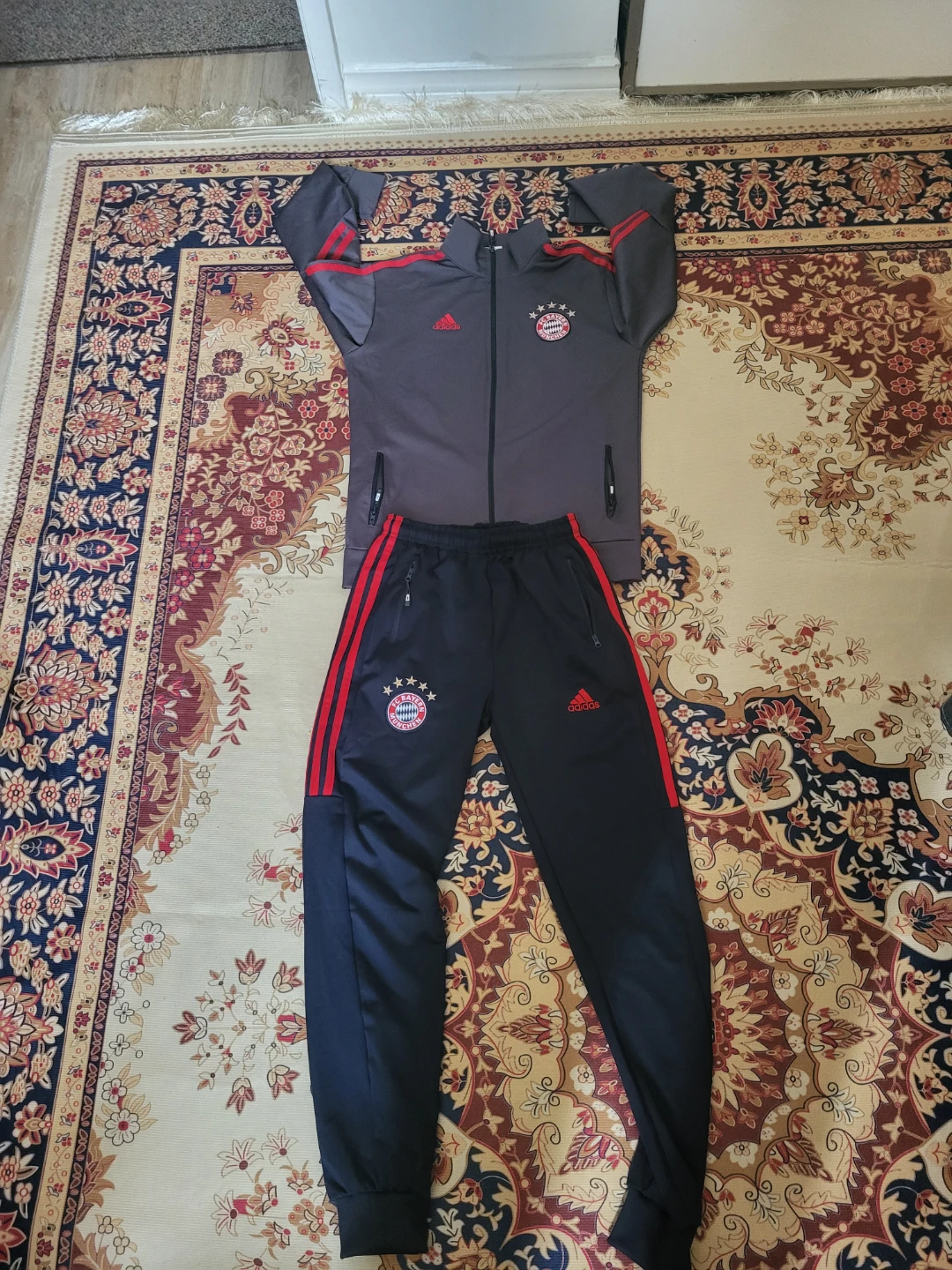 Adidas FC Bayern Munich Tracksuit Size 176