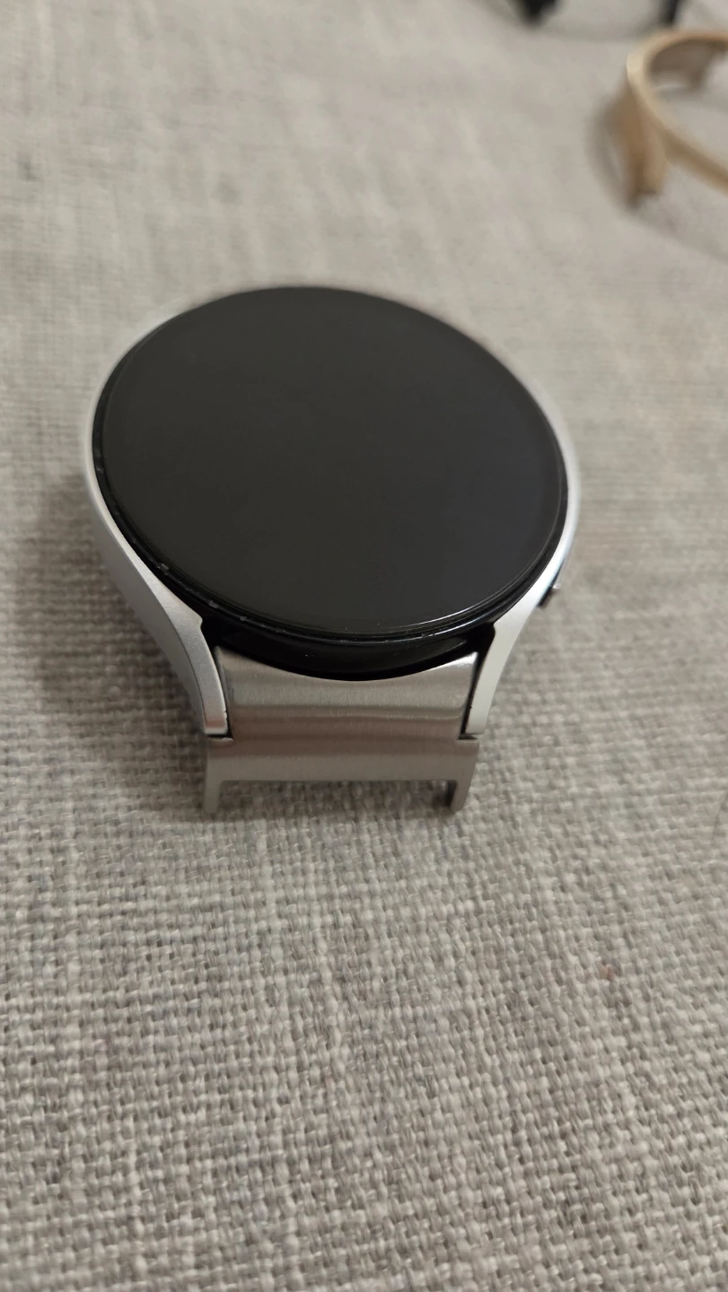 Samsung Galaxy Watch 6 - photo 4