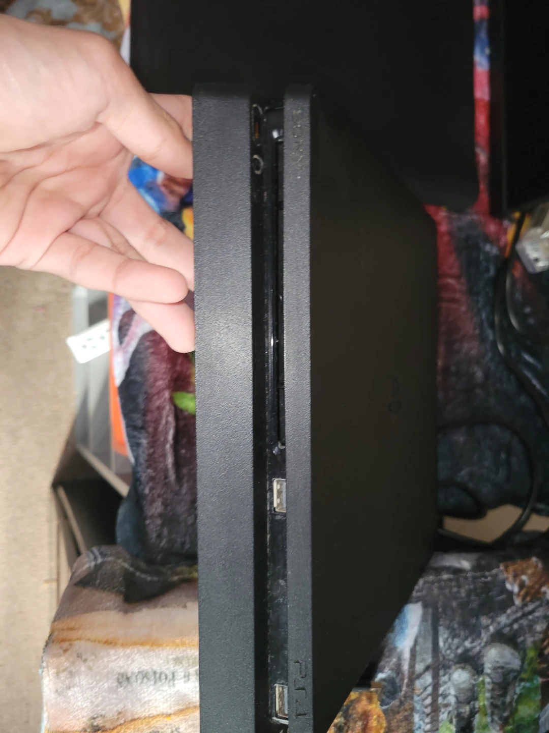 Sony PlayStation 4 (PS4) Slim Console - photo 2