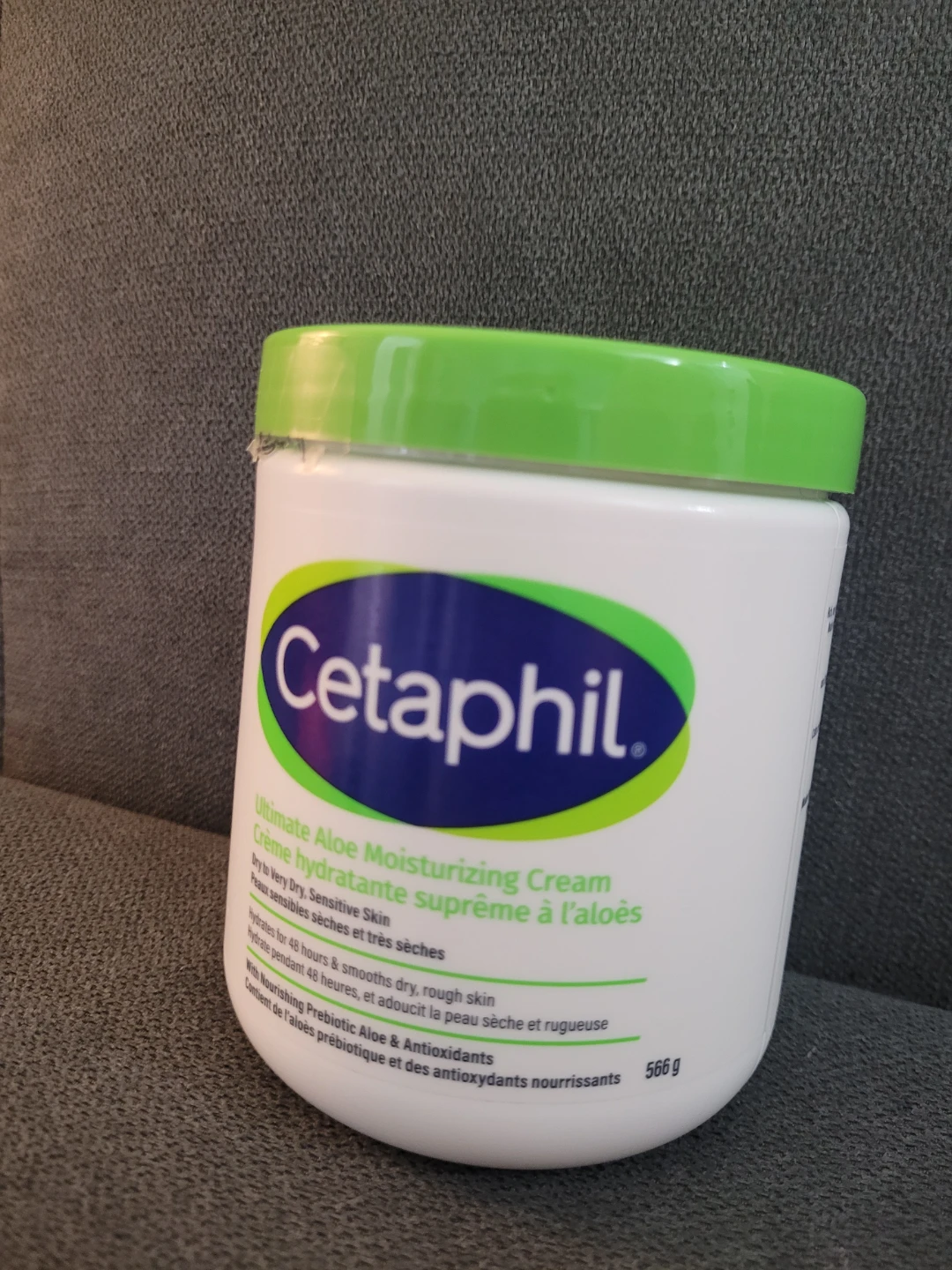 Cetaphil Ultimate Aloe Moisturizing Cream 566g