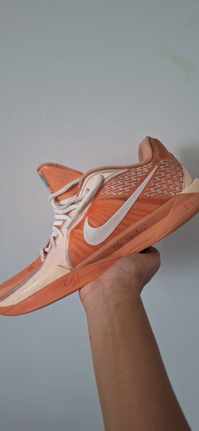 Nike sabrina 2 apricot,size 11