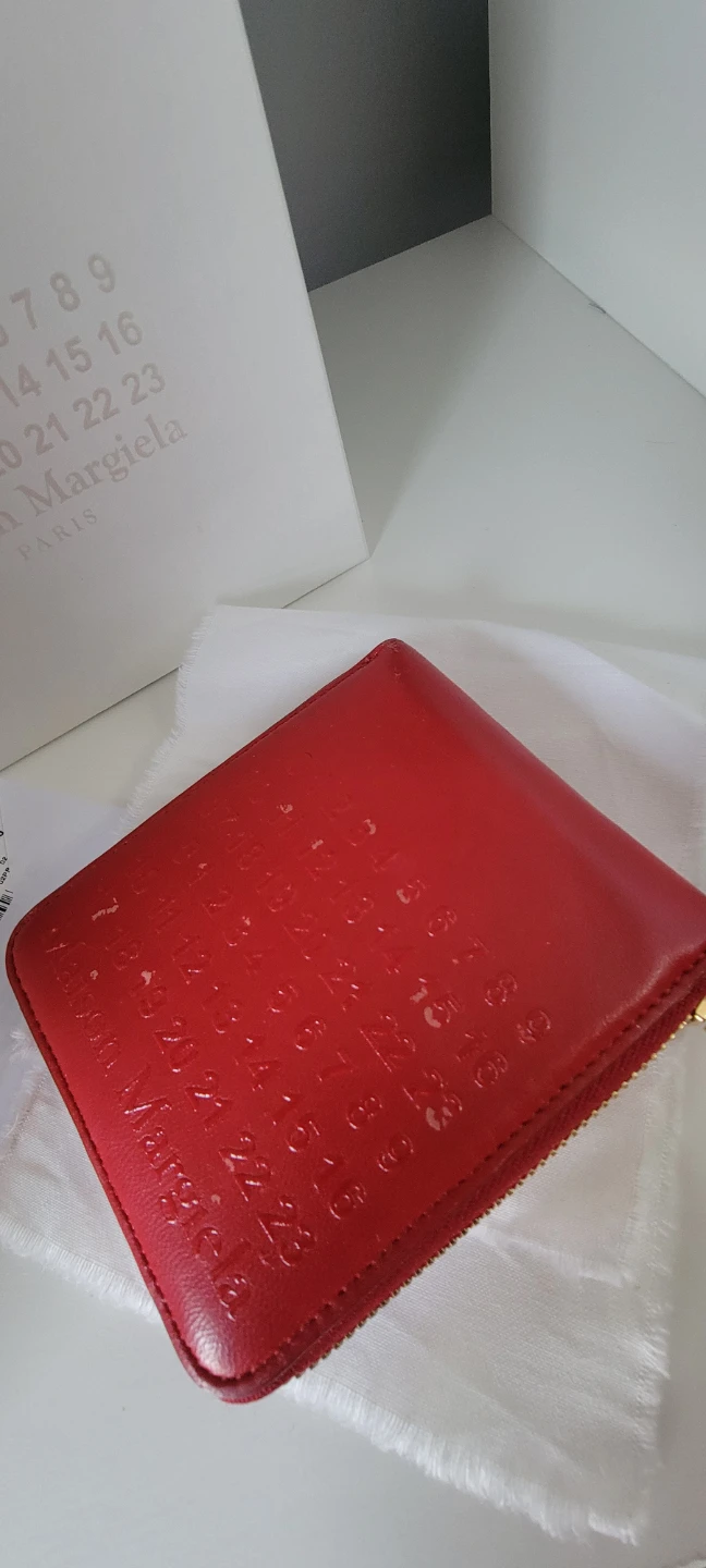 Maison Margiela Red Leather Zipped Wallet - photo 2