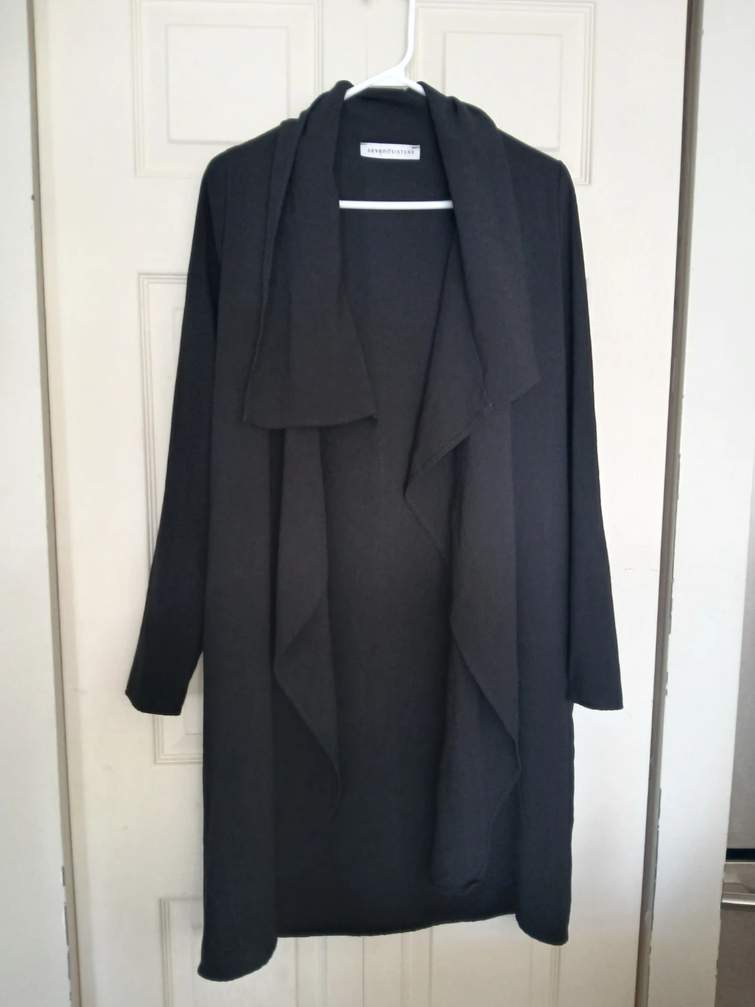 SEVEN SISTERS black flowy cardigan, size small (S)