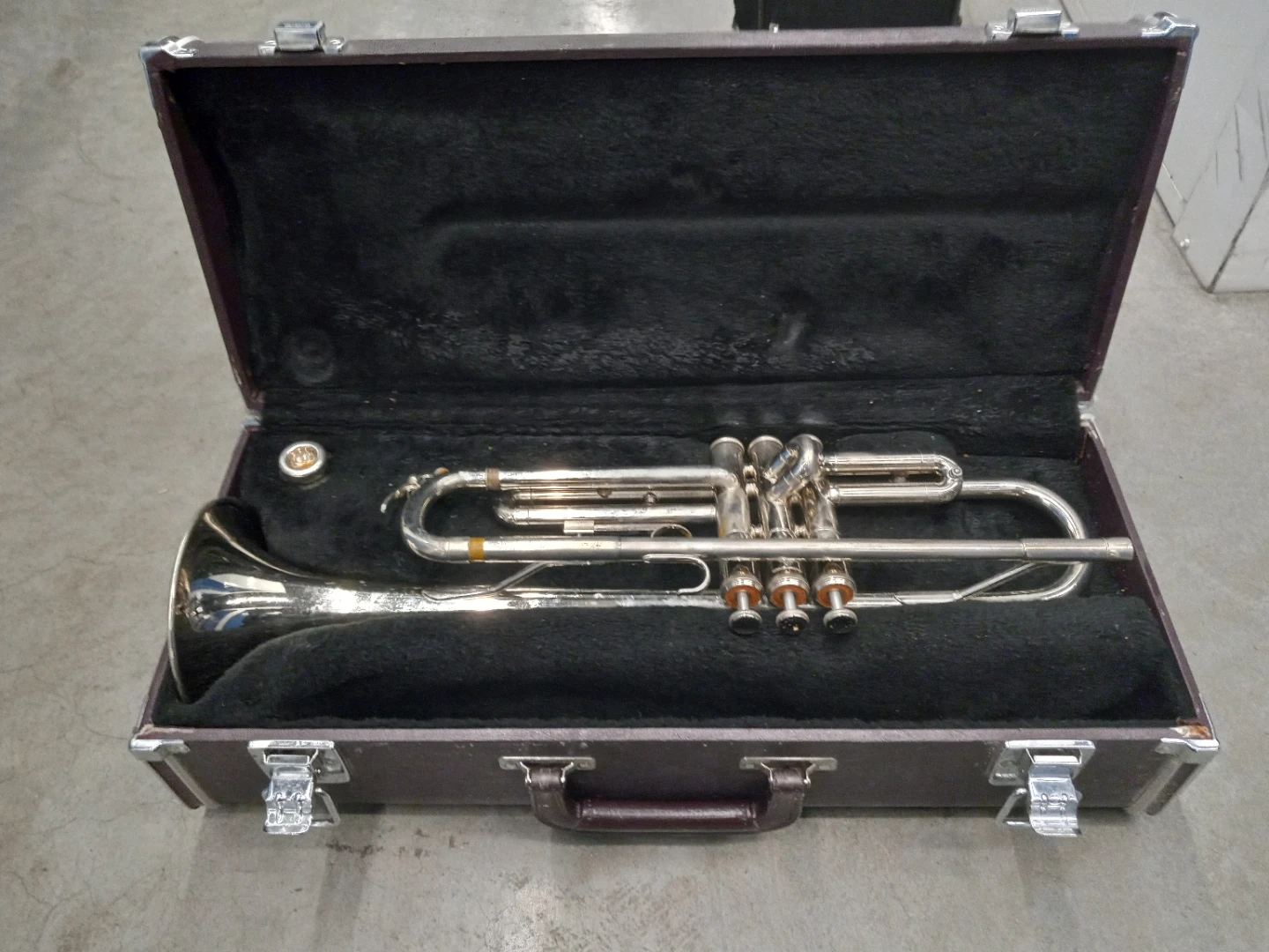 Yamaha Trumpet YTR1320S