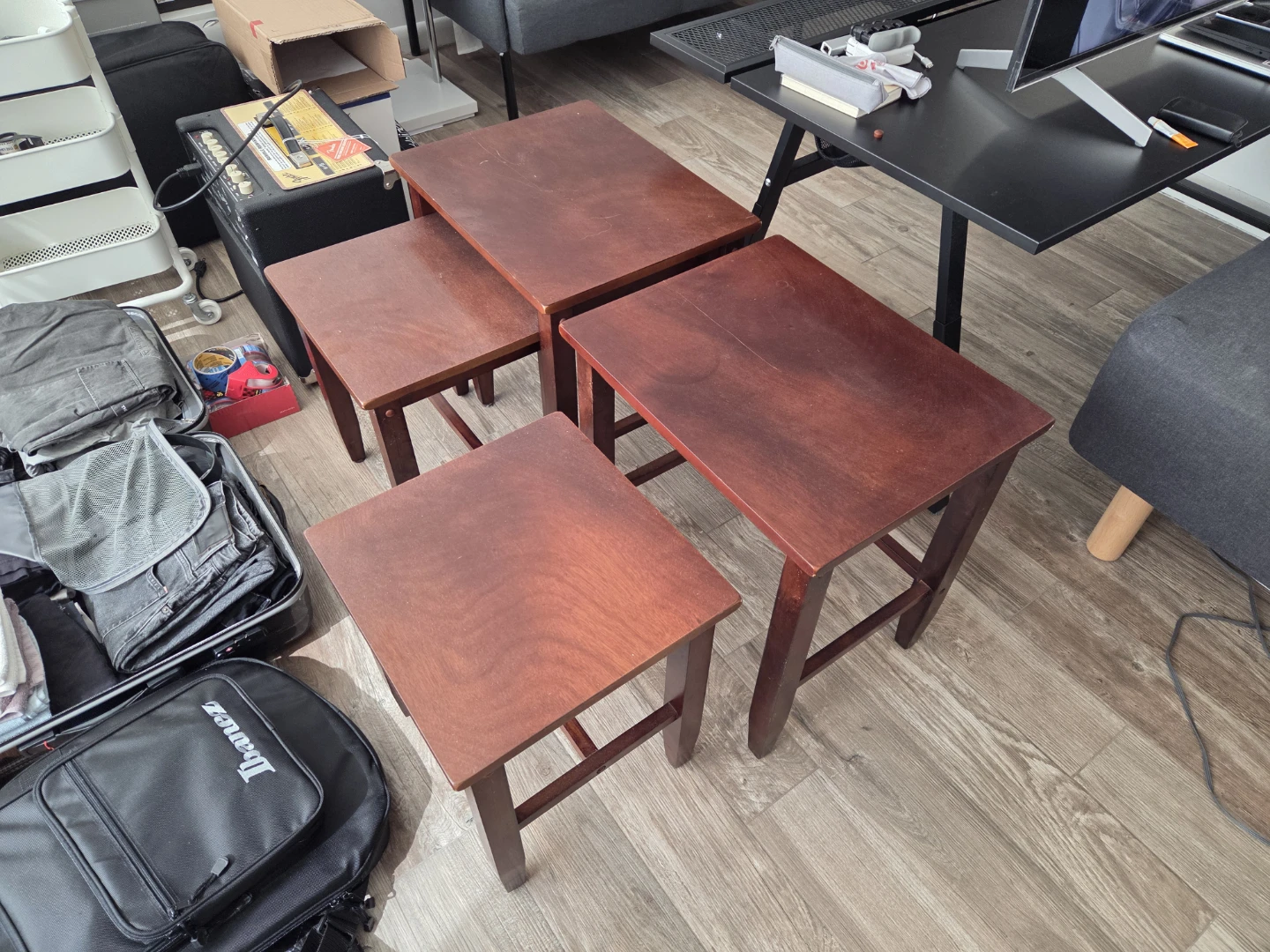 Wooden Nesting Table - photo 2