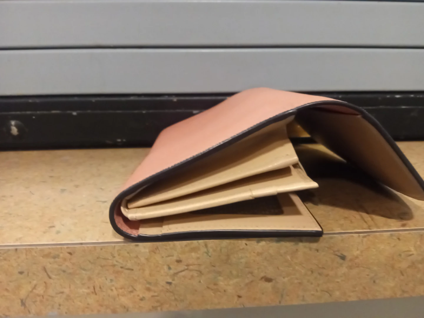 Louis  QuatorzePink Leather Flap Wallet