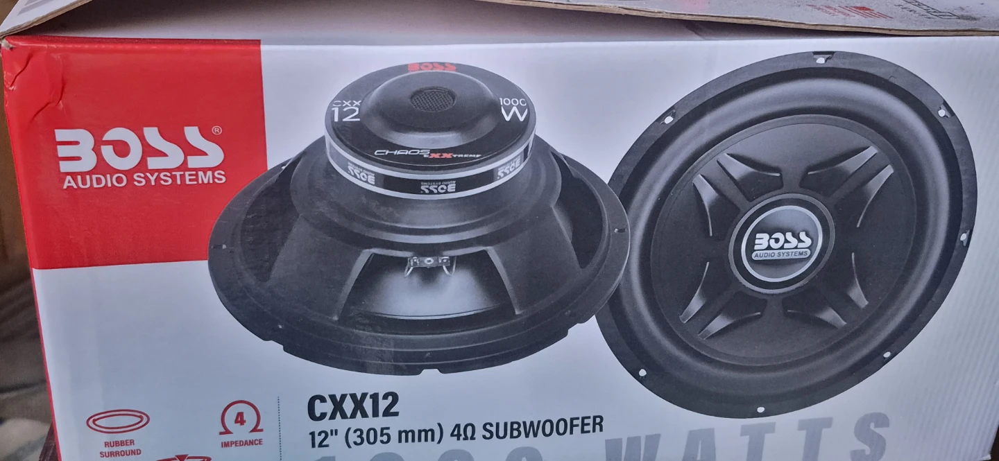 BOSS CXX12 12" Subwoofer