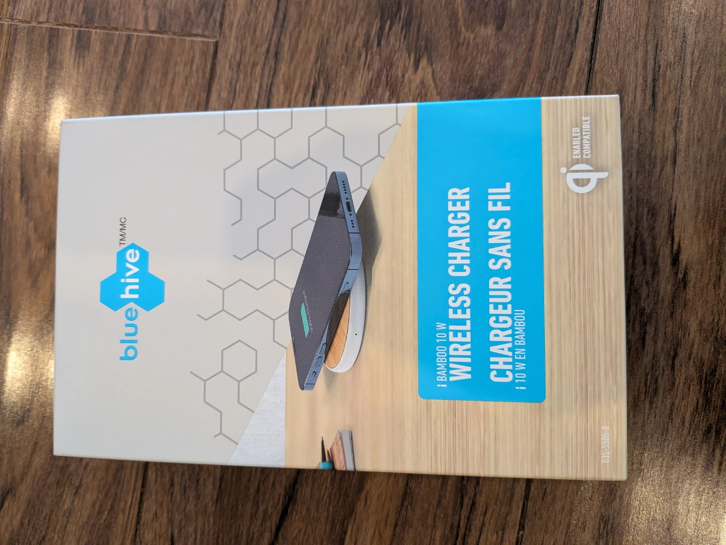 Blue Hive Bamboo 10W Wireless Charger - photo 2