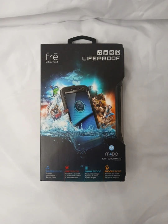 Lifeproof fre case for Droid Maxx 2