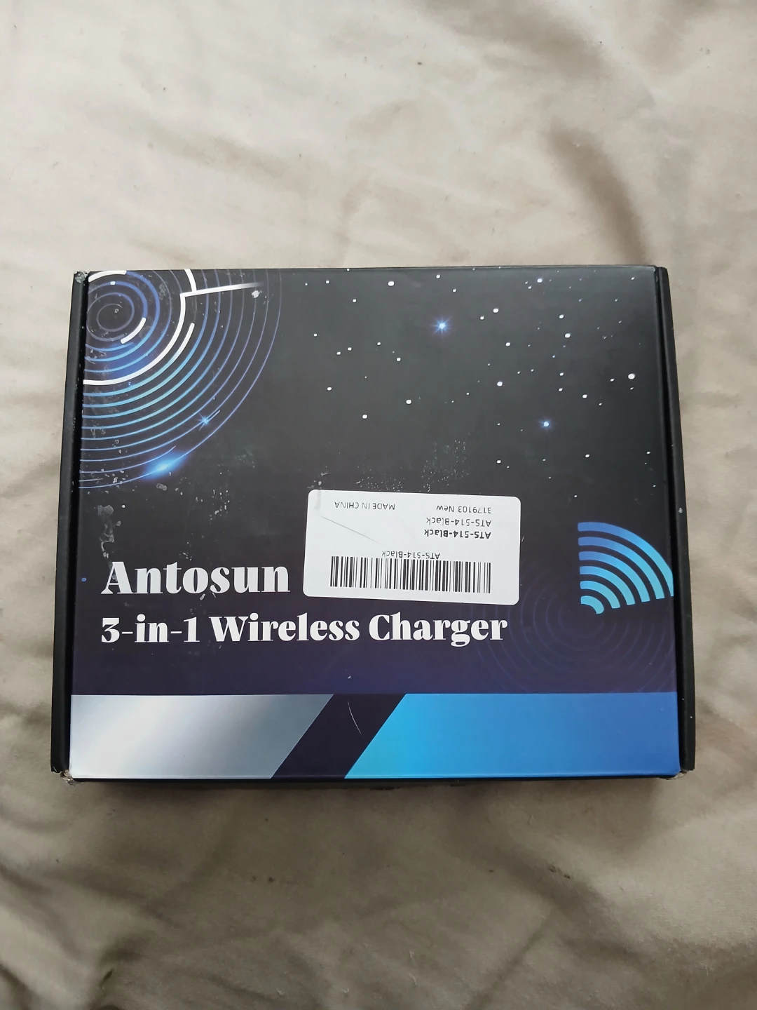 Antosun 3-in-1 Wireless Charger for Phone, Smartwatch, & Earbuds - photo 2