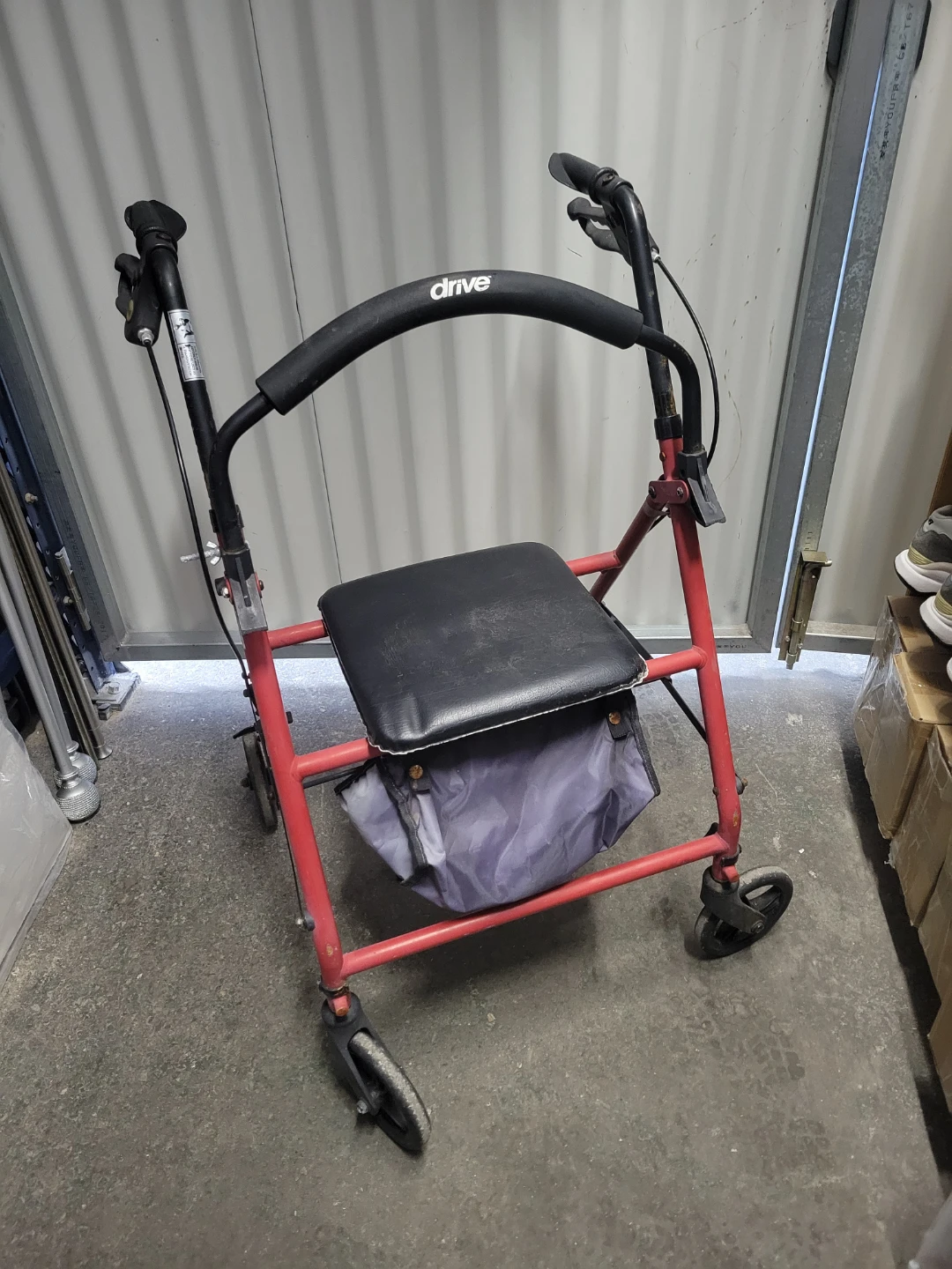Walker with Seat - photo 2