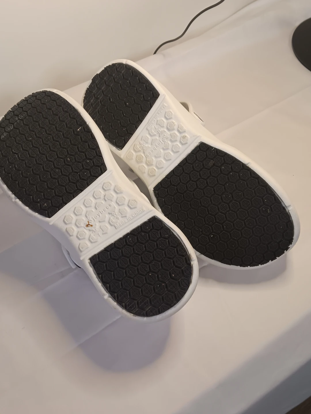 White Slip-Resistant Clogs - photo 2