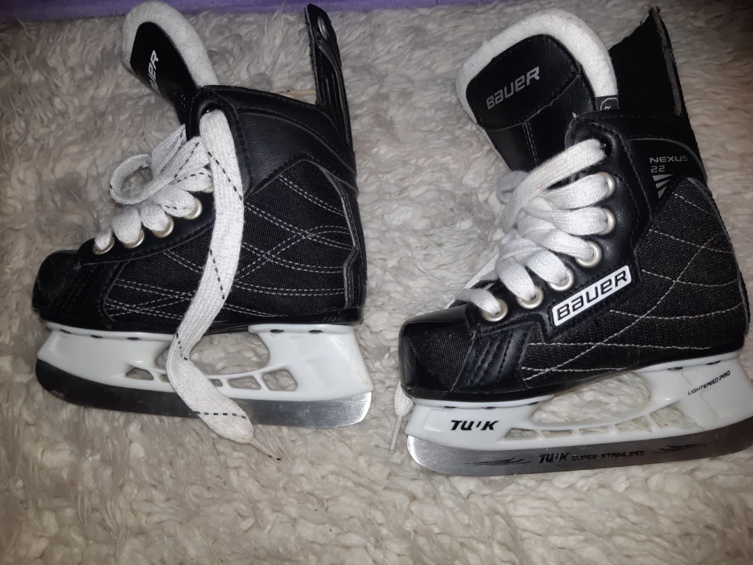 Bauer Nexus N22 Hockey Skates
