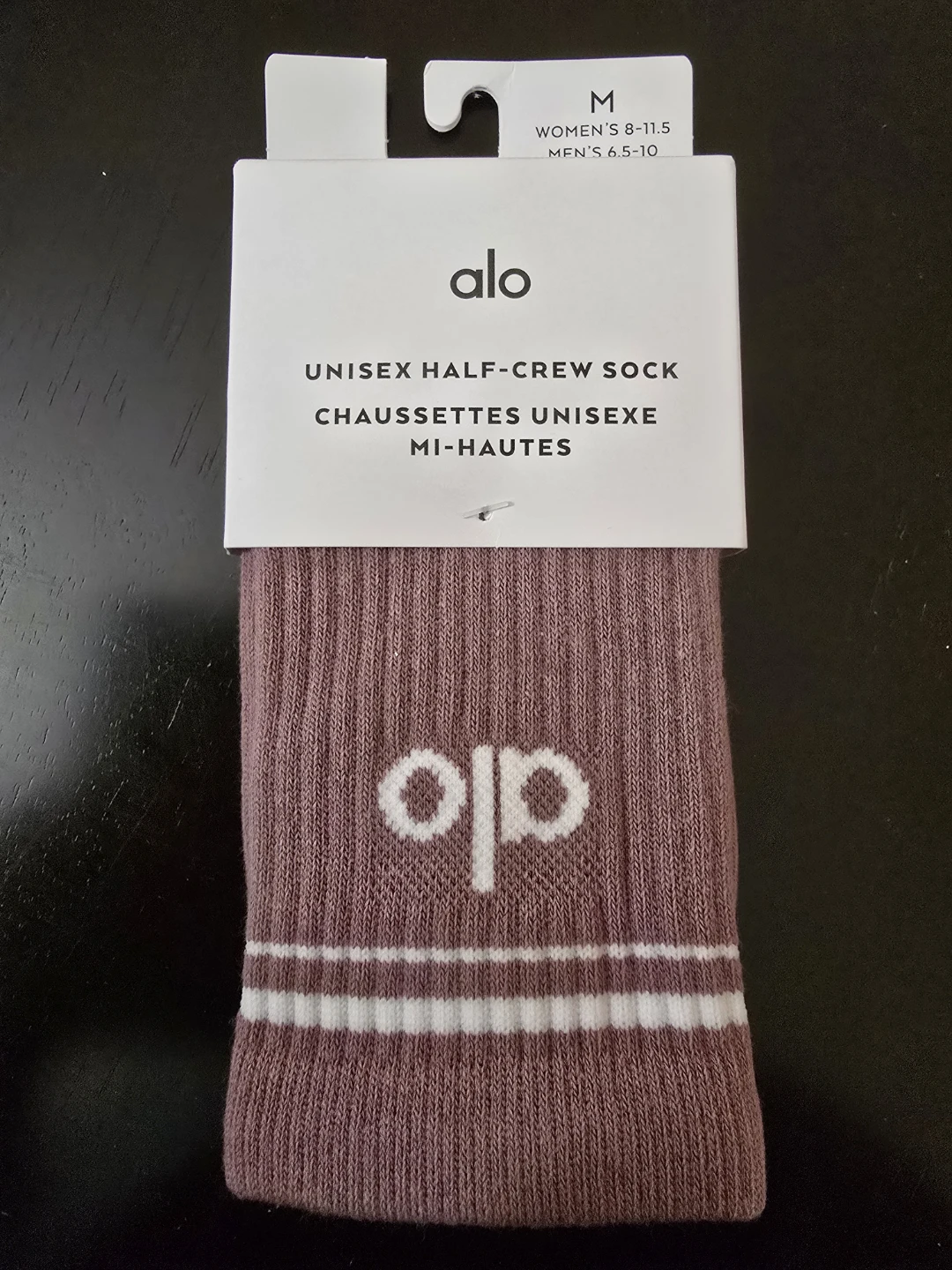 Alo Yoga Unisex Half-Crew Socks - Smoky Quartz/White, Size M