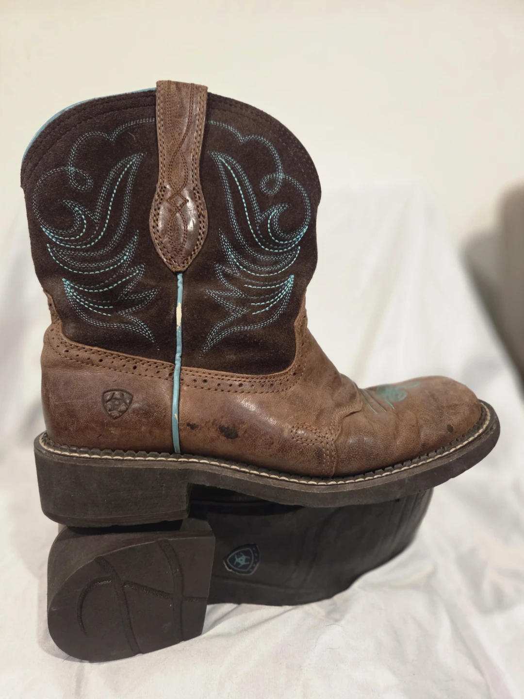 Ariat Cowboy Boots Brown Suede Turquoise Stitching Size 11 - photo 5