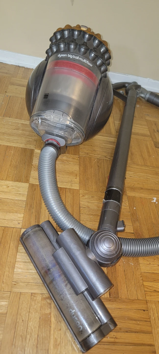 Dyson Big Ball Multi Floor Vacuum Cleaner