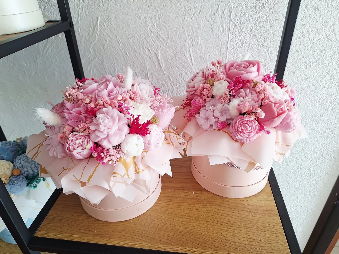 Handmade Soap Flower Arrangement in Gift Box - photo 3