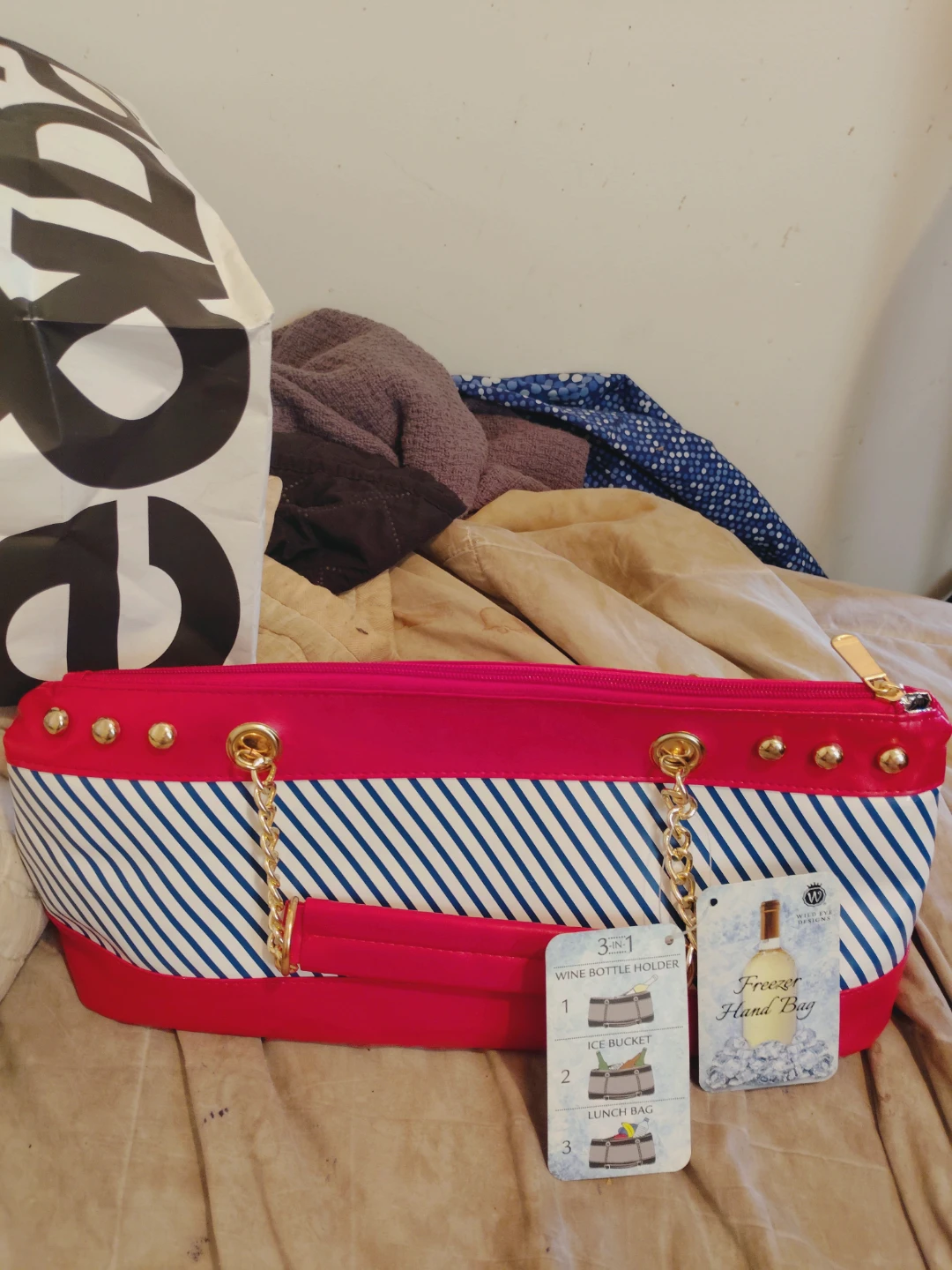 Wild Eve Designs 3-in-1 Freezer Hand Bag